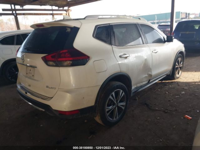 Photo 3 VIN: 5N1AT2MV3JC847703 - NISSAN ROGUE 