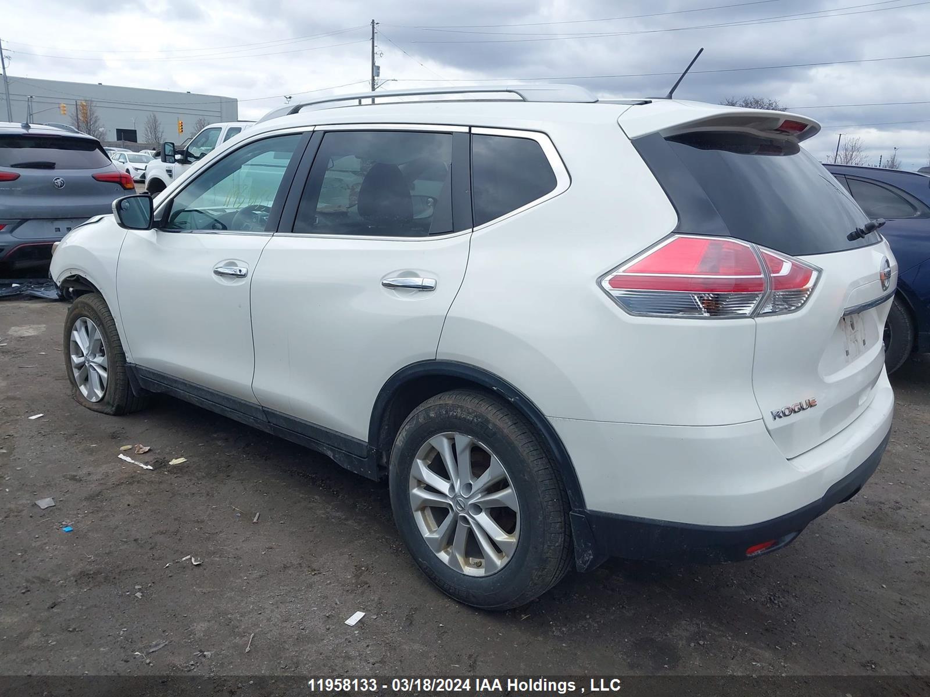 Photo 2 VIN: 5N1AT2MV4EC762102 - NISSAN ROGUE 