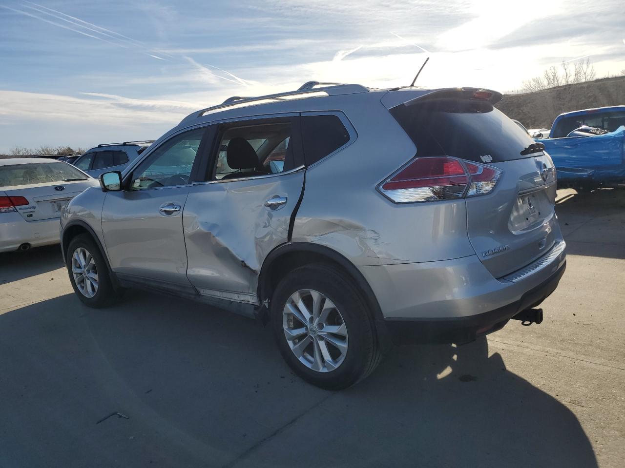 Photo 1 VIN: 5N1AT2MV4FC773795 - NISSAN ROGUE 