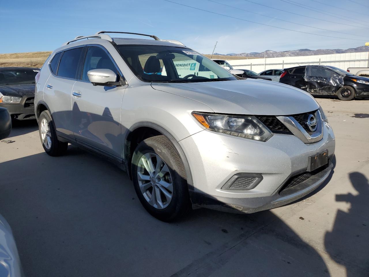 Photo 3 VIN: 5N1AT2MV4FC773795 - NISSAN ROGUE 