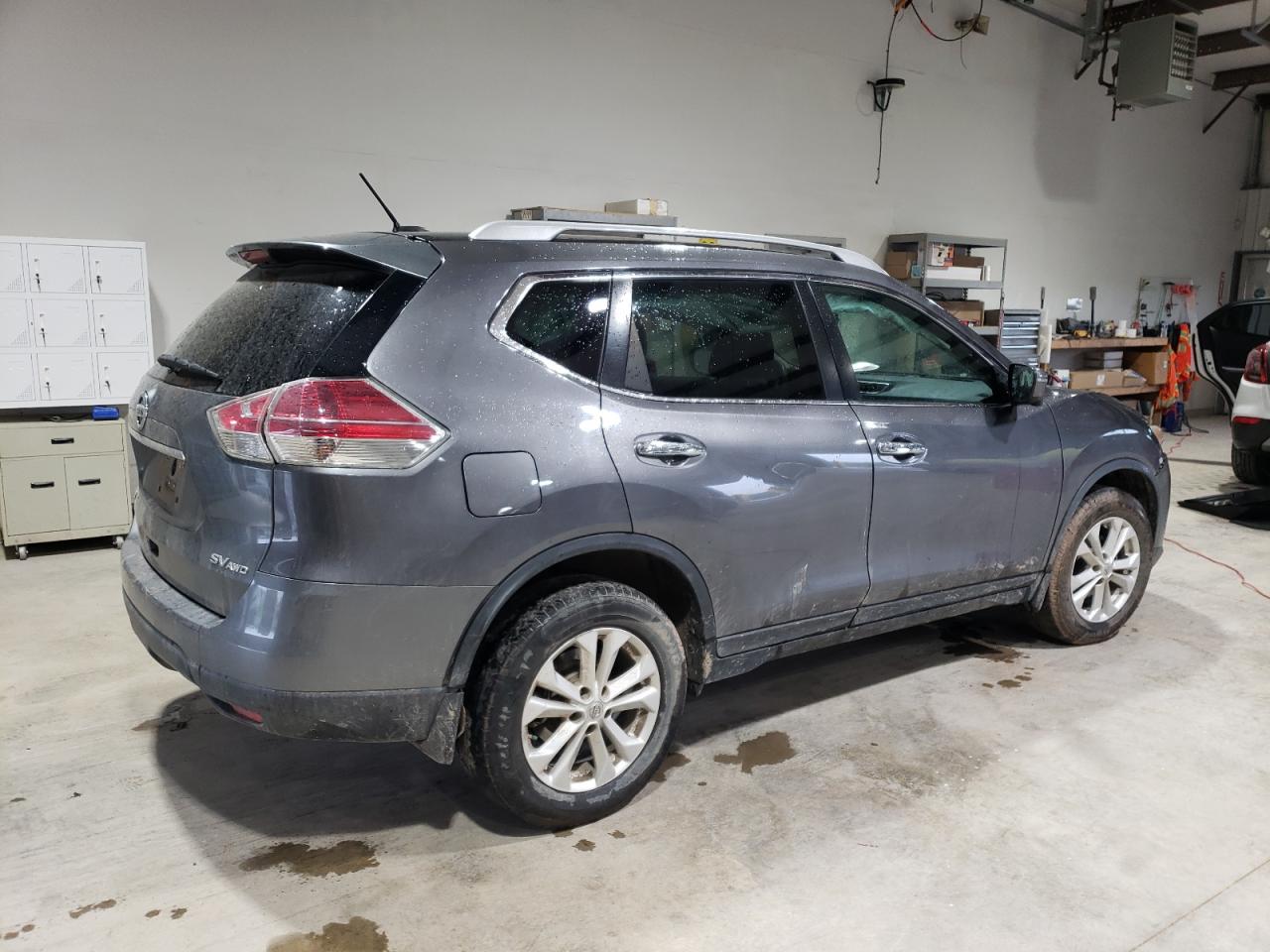 Photo 2 VIN: 5N1AT2MV4GC925933 - NISSAN ROGUE 