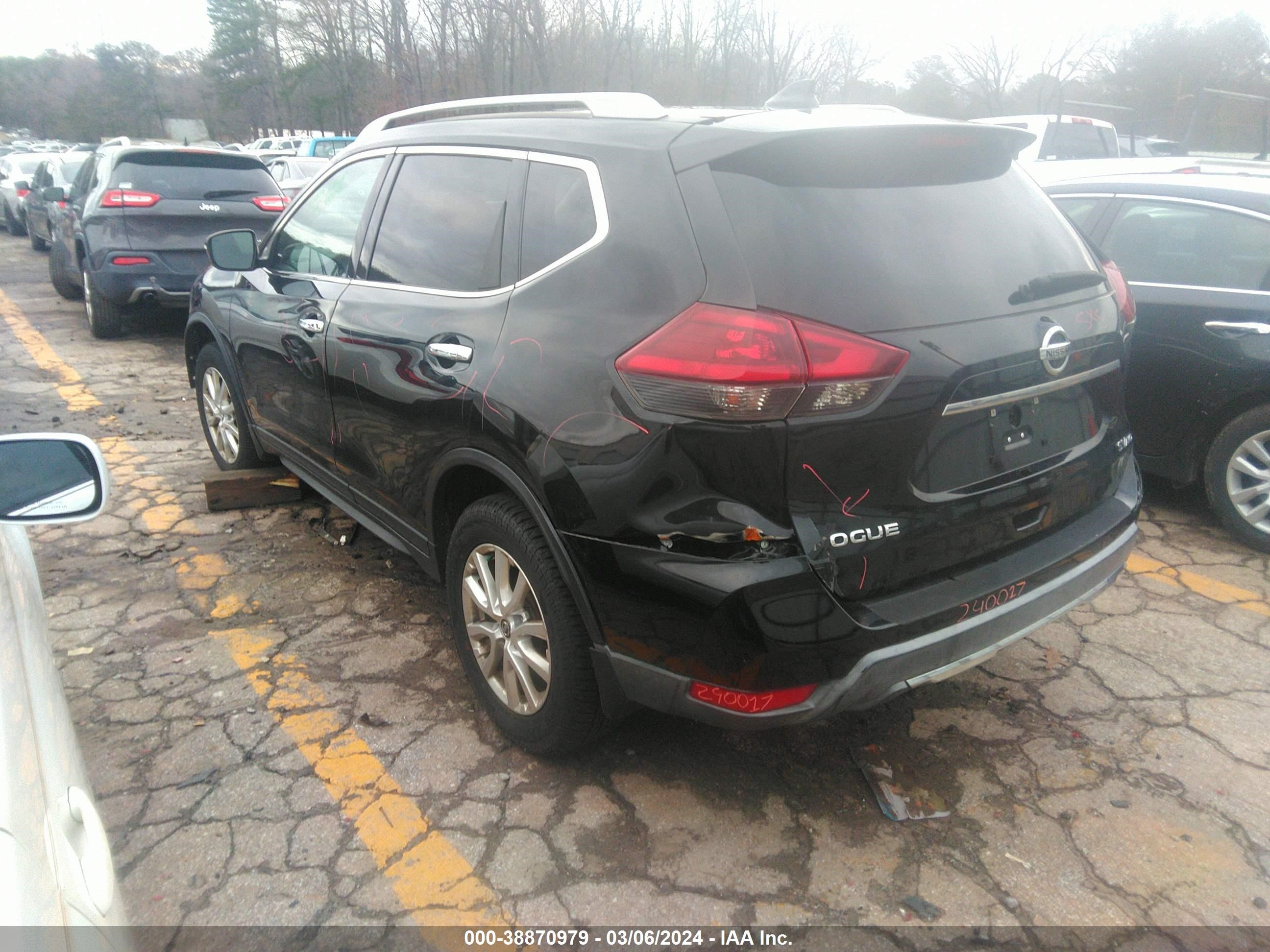 Photo 2 VIN: 5N1AT2MV4JC737274 - NISSAN ROGUE 