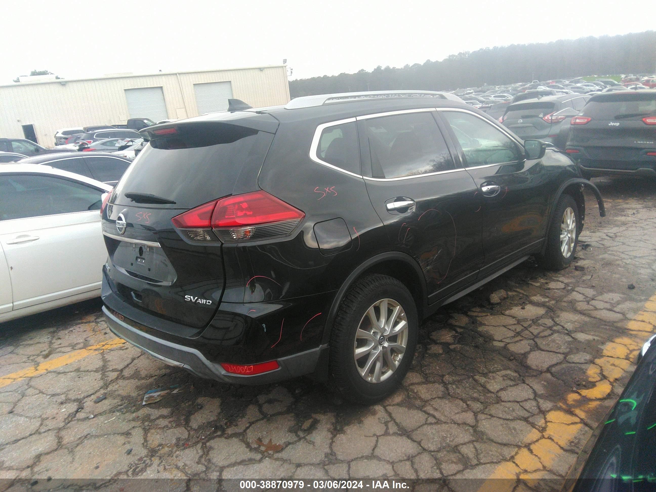 Photo 3 VIN: 5N1AT2MV4JC737274 - NISSAN ROGUE 