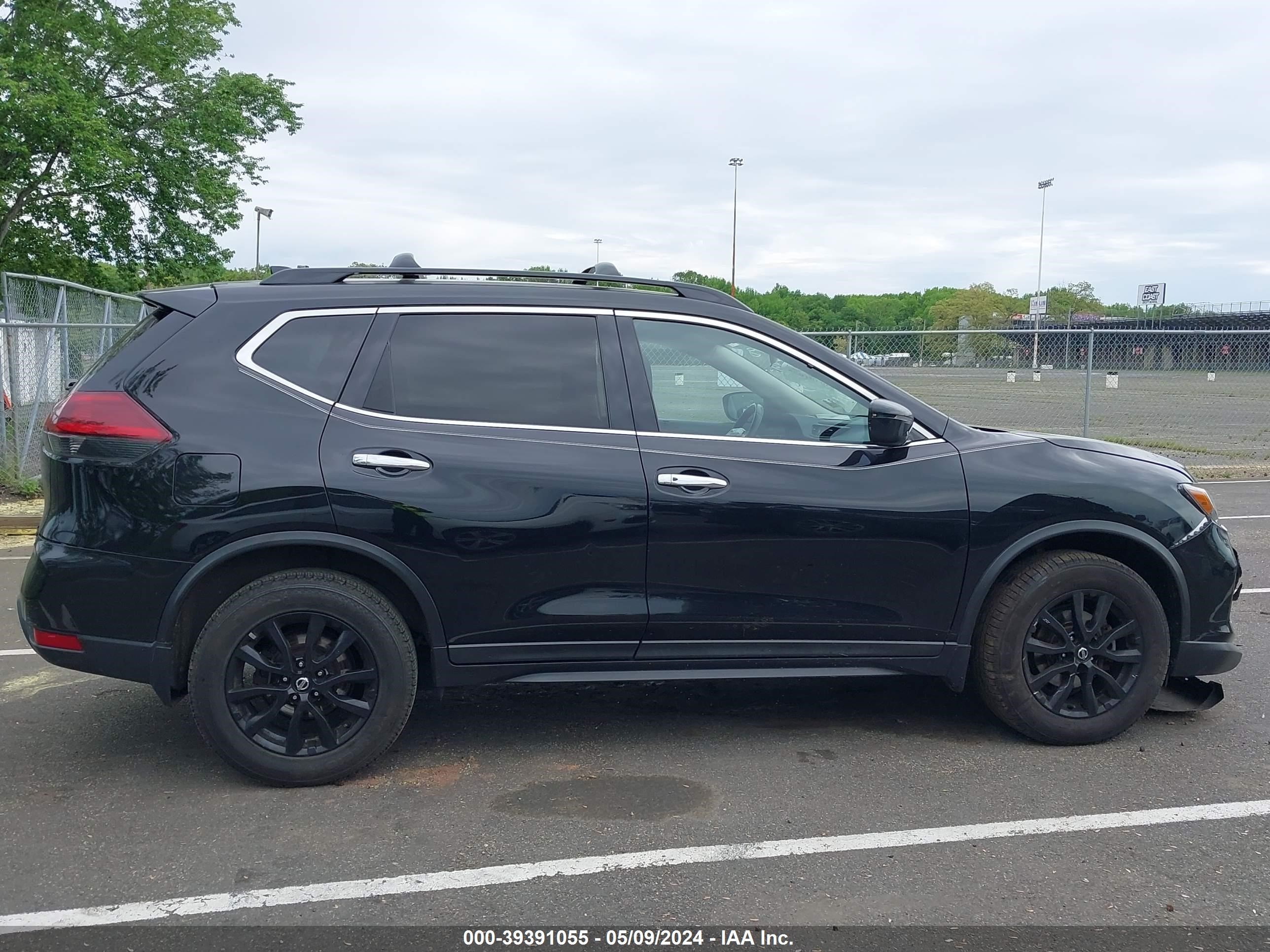 Photo 12 VIN: 5N1AT2MV4JC812619 - NISSAN ROGUE 