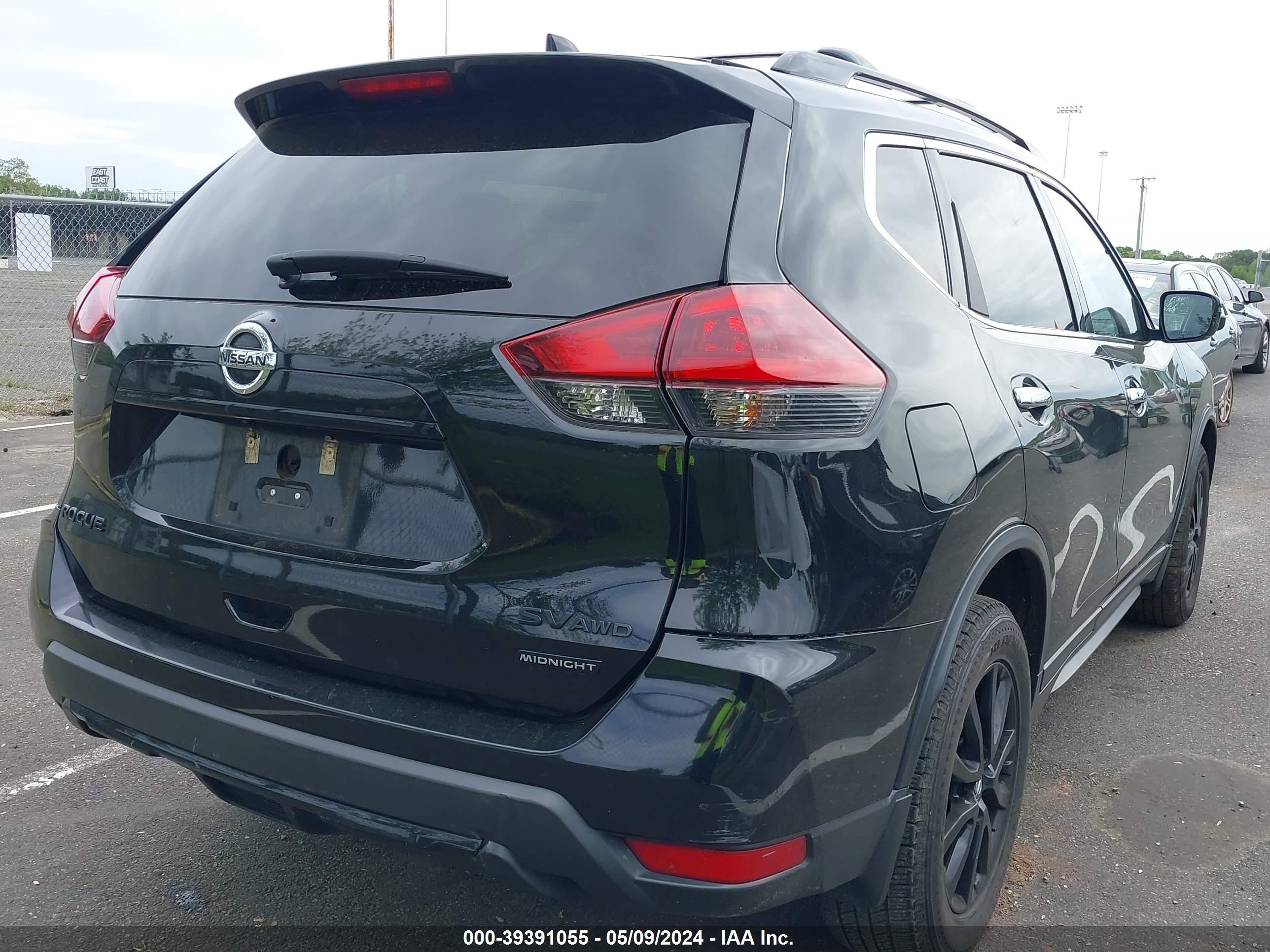 Photo 3 VIN: 5N1AT2MV4JC812619 - NISSAN ROGUE 