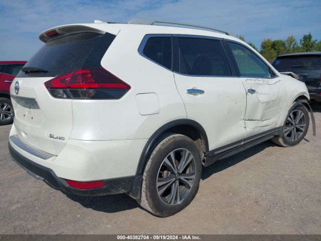 Photo 3 VIN: 5N1AT2MV4JC850240 - NISSAN ROGUE 