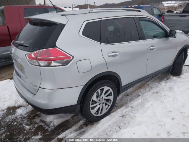 Photo 3 VIN: 5N1AT2MV5FC764975 - NISSAN ROGUE 