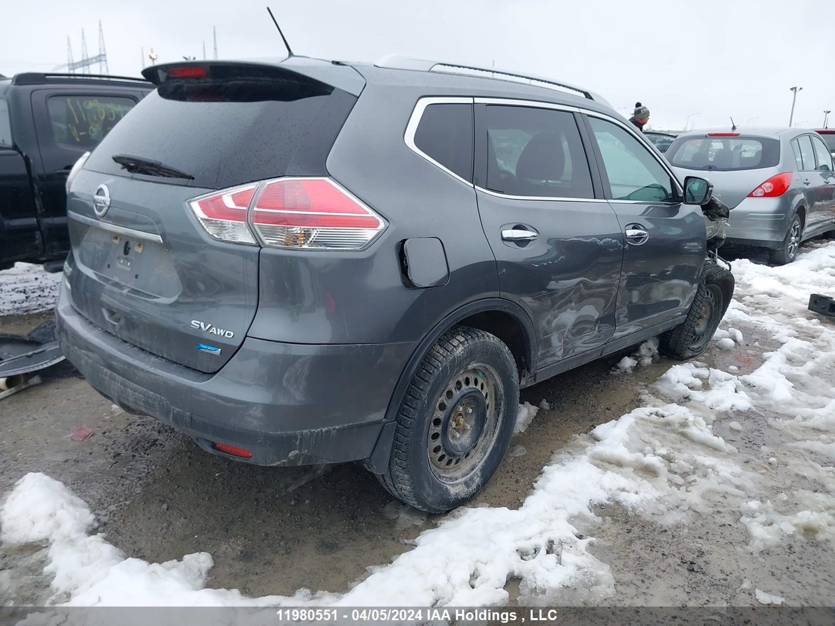 Photo 3 VIN: 5N1AT2MV5FC797846 - NISSAN ROGUE 