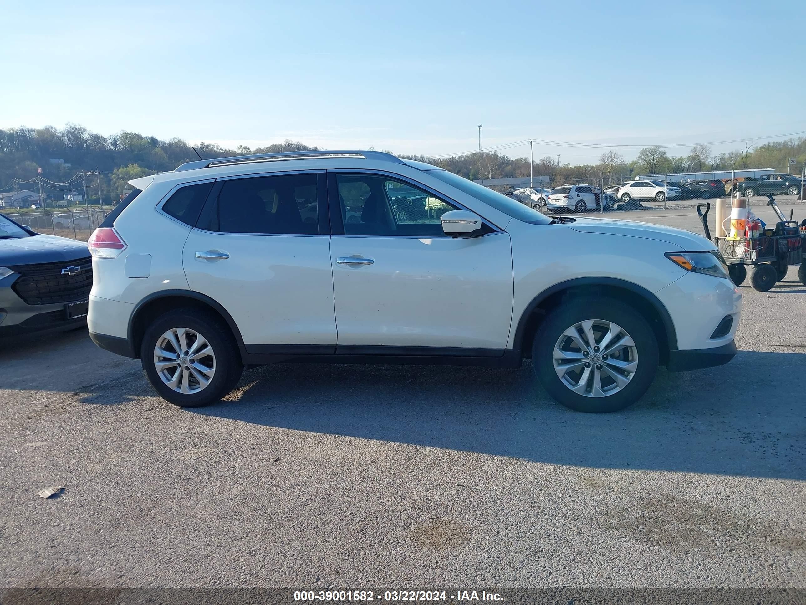 Photo 12 VIN: 5N1AT2MV5FC885456 - NISSAN ROGUE 