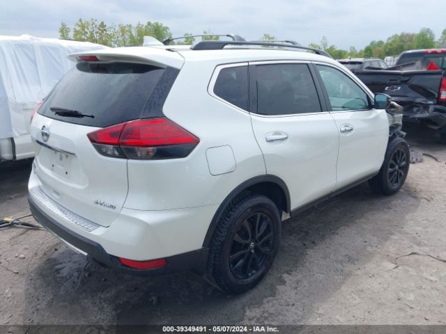 Photo 3 VIN: 5N1AT2MV5HC799793 - NISSAN ROGUE 