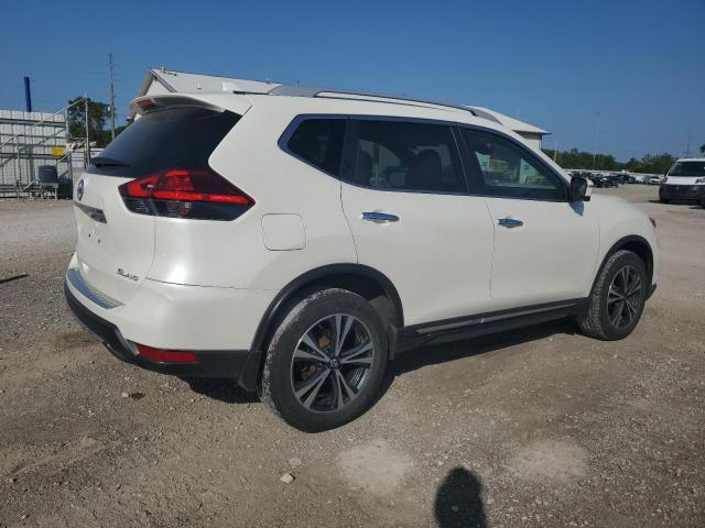 Photo 2 VIN: 5N1AT2MV5HC887405 - NISSAN ROGUE SV 