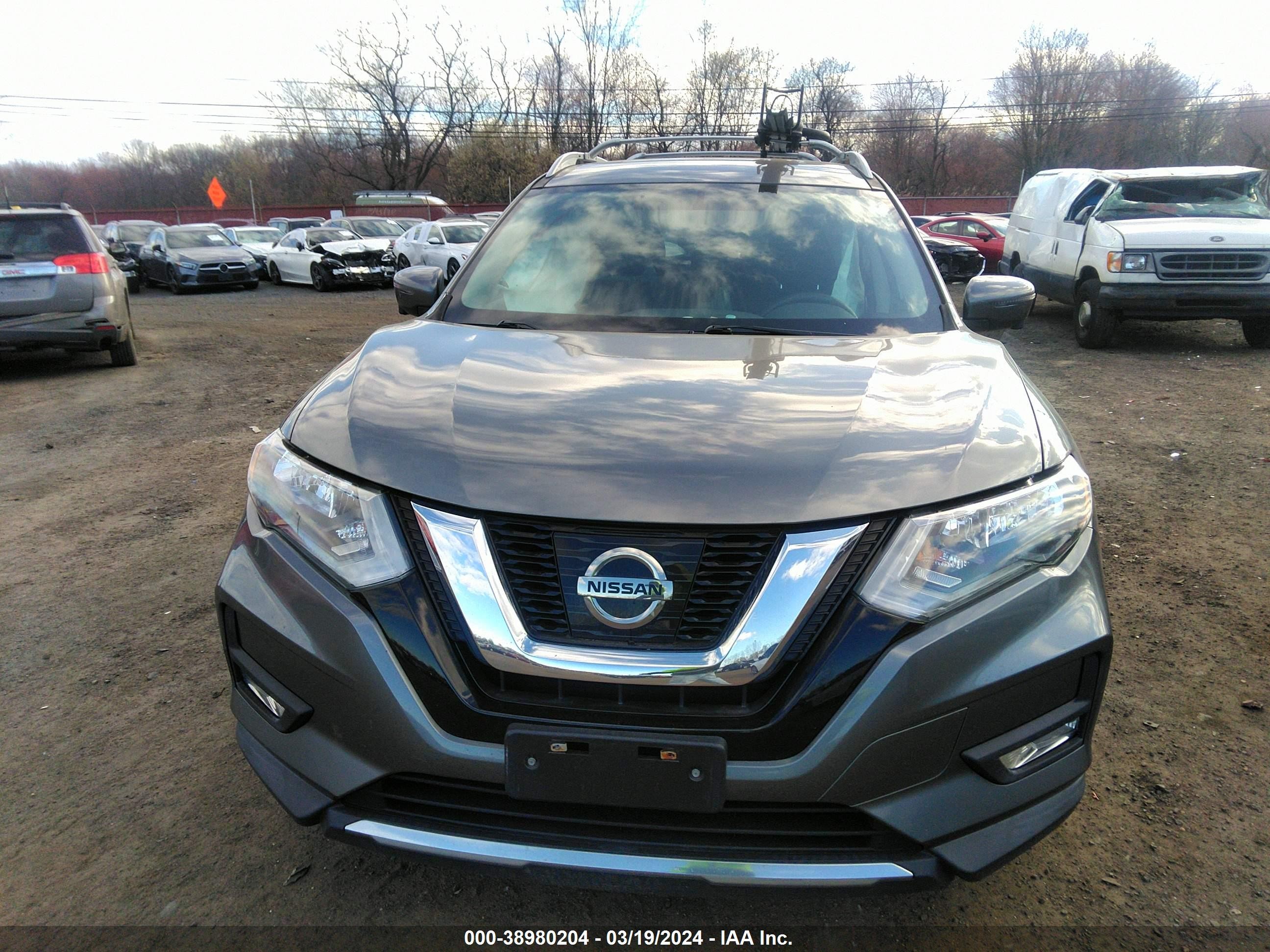 Photo 11 VIN: 5N1AT2MV5HC890045 - NISSAN ROGUE 