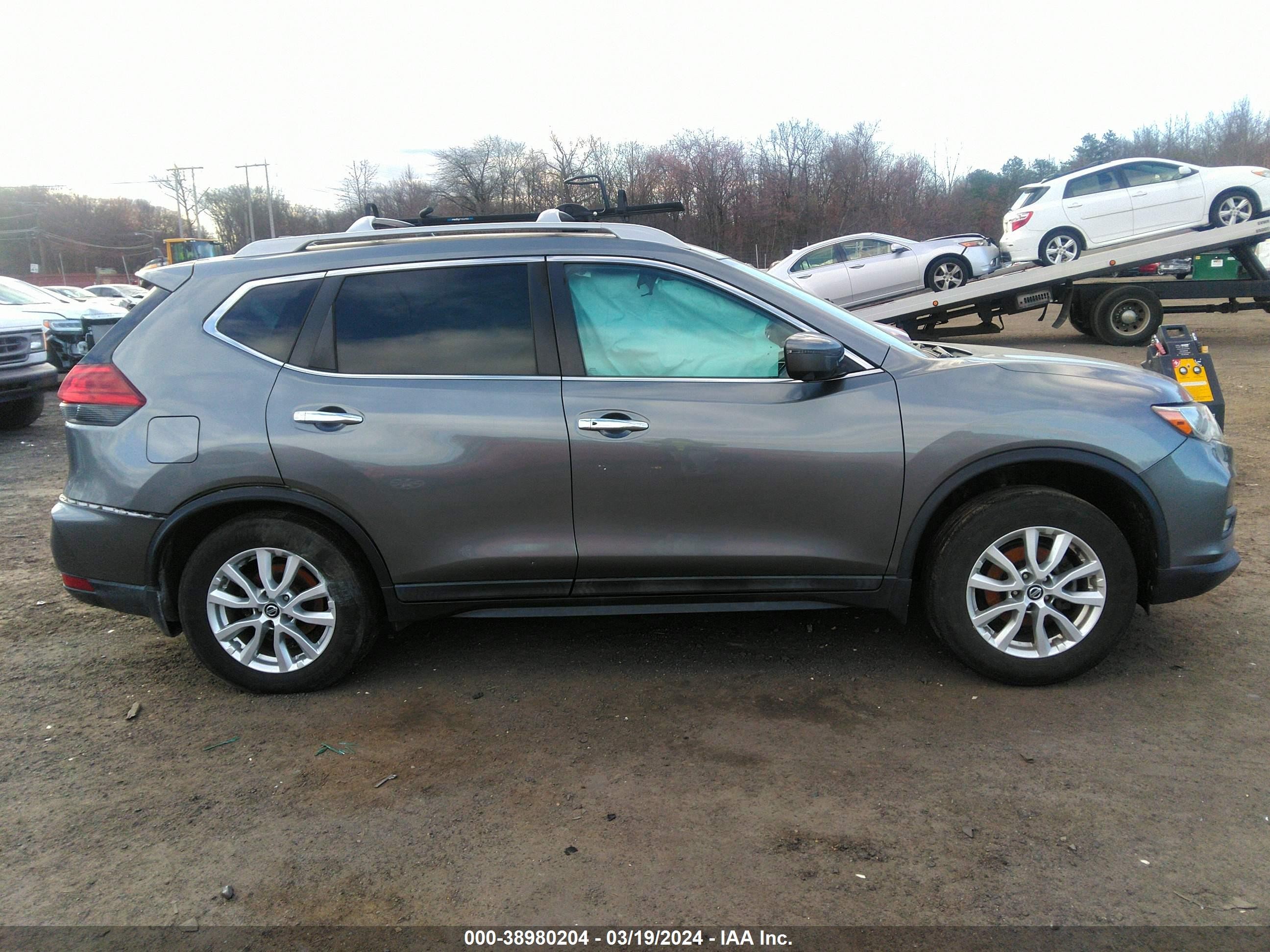 Photo 12 VIN: 5N1AT2MV5HC890045 - NISSAN ROGUE 