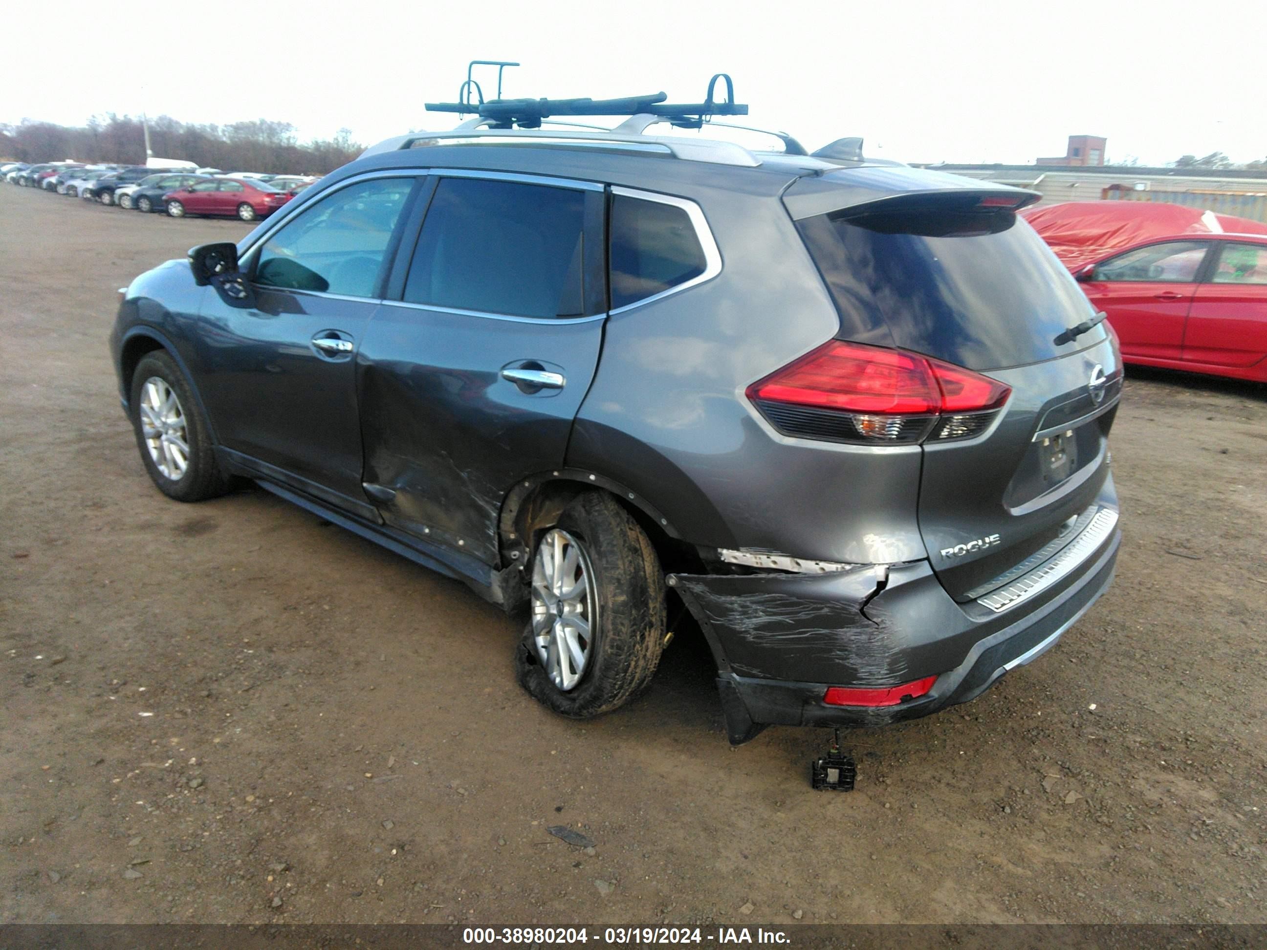 Photo 2 VIN: 5N1AT2MV5HC890045 - NISSAN ROGUE 