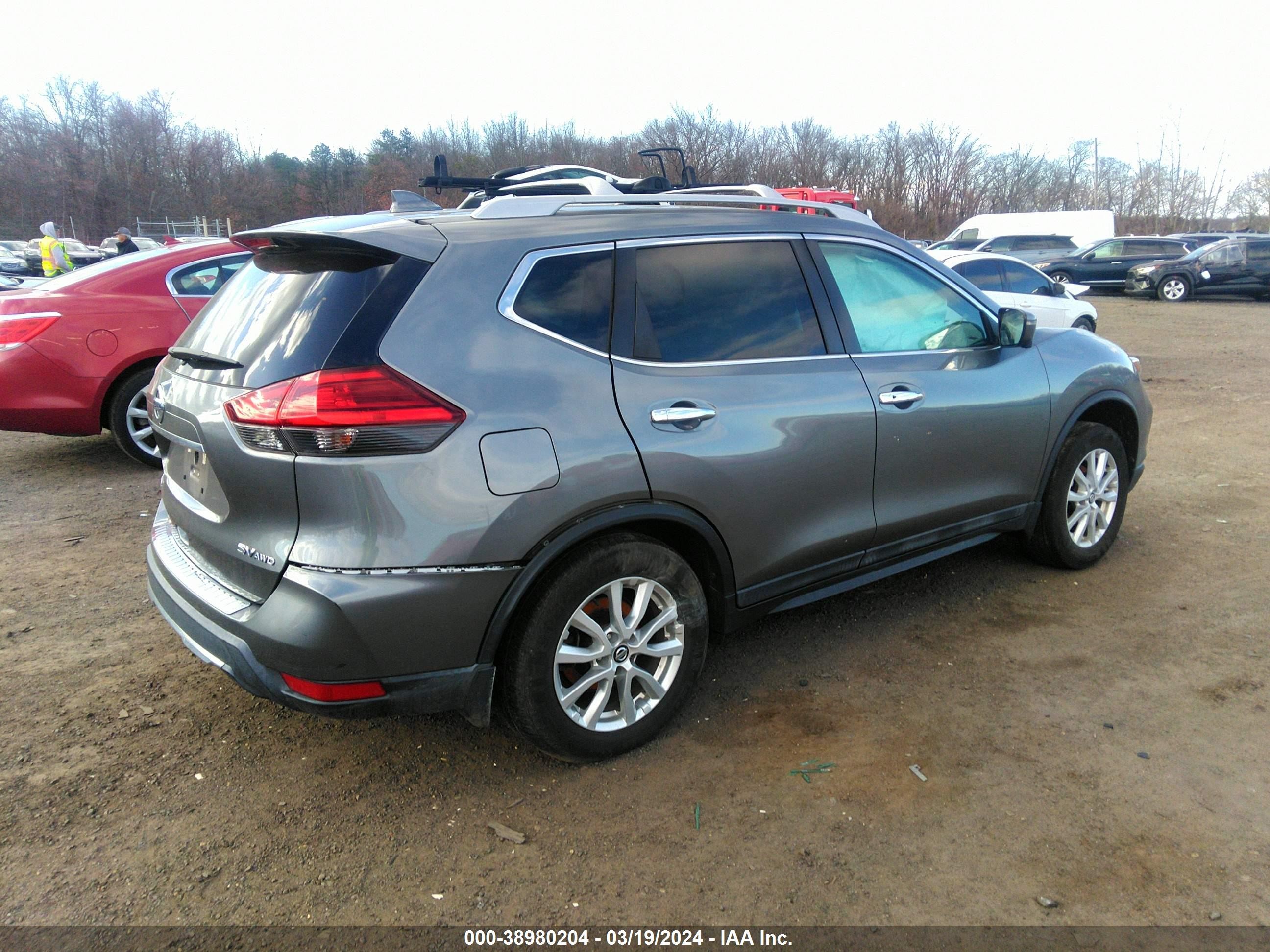 Photo 3 VIN: 5N1AT2MV5HC890045 - NISSAN ROGUE 