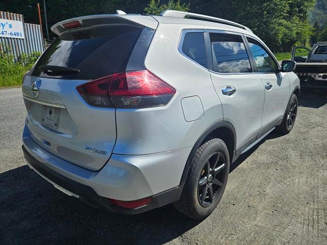 Photo 2 VIN: 5N1AT2MV5JC711007 - NISSAN ROGUE 