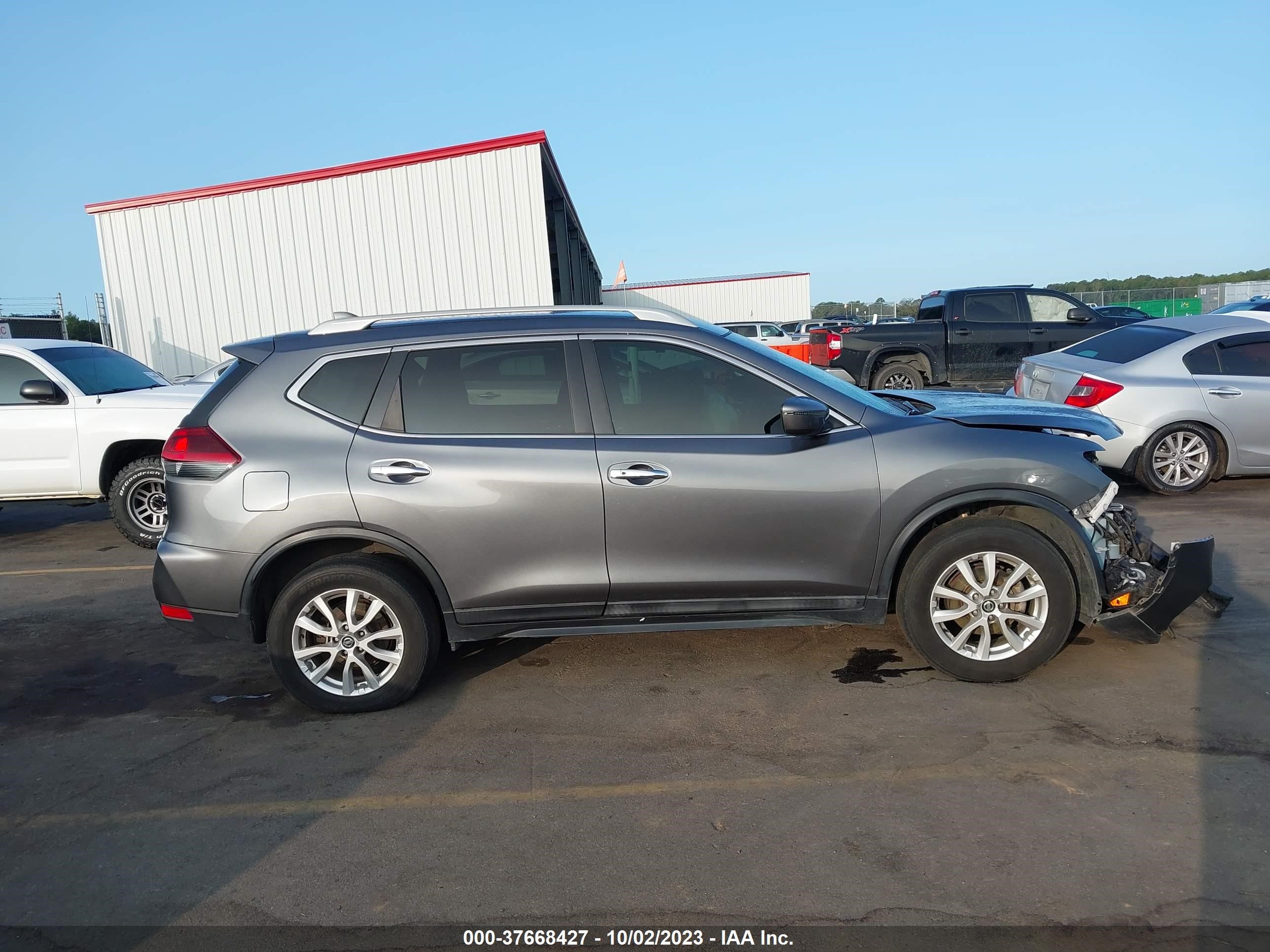 Photo 12 VIN: 5N1AT2MV5JC779842 - NISSAN ROGUE 