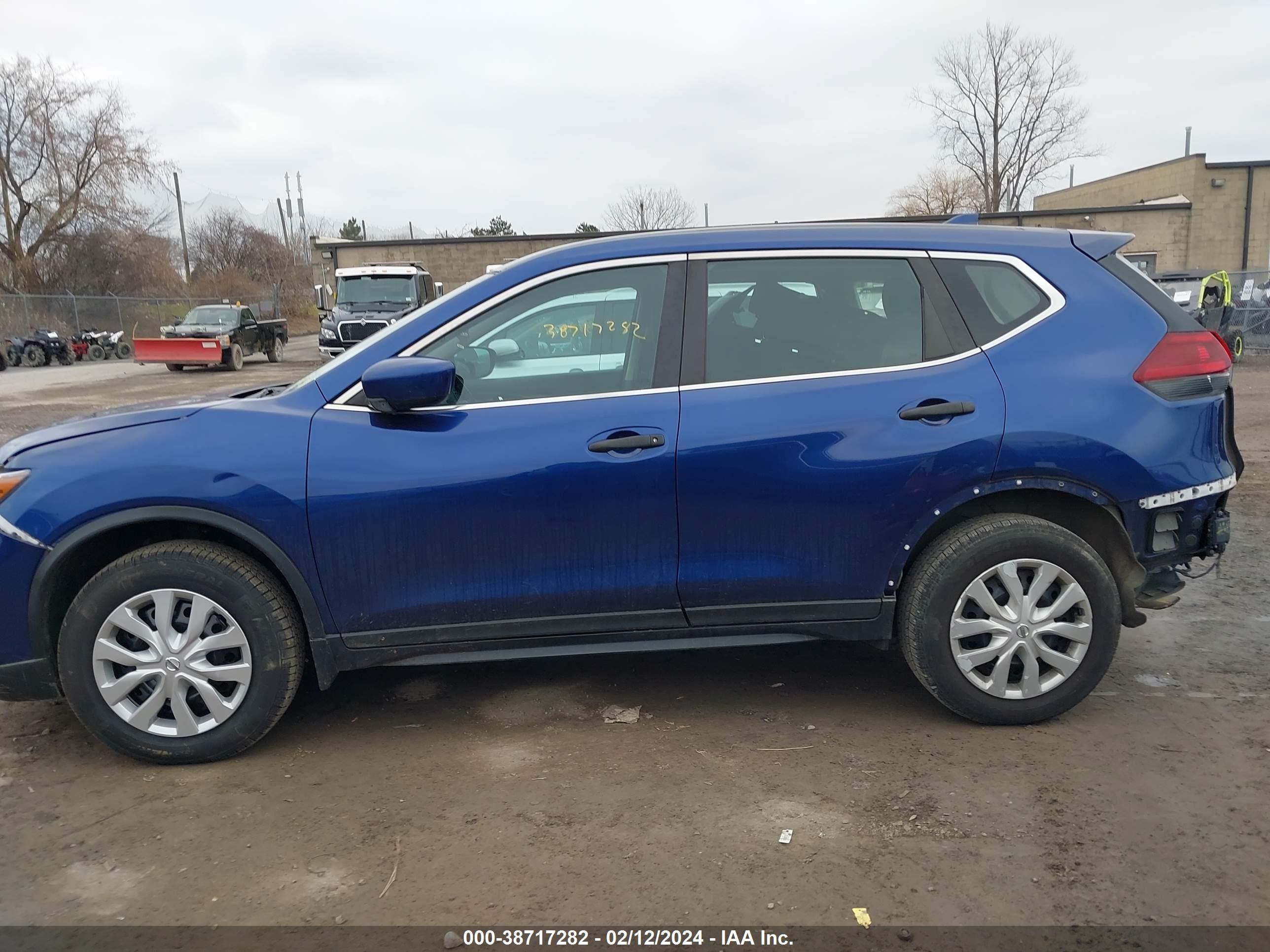 Photo 13 VIN: 5N1AT2MV5JC789447 - NISSAN ROGUE 