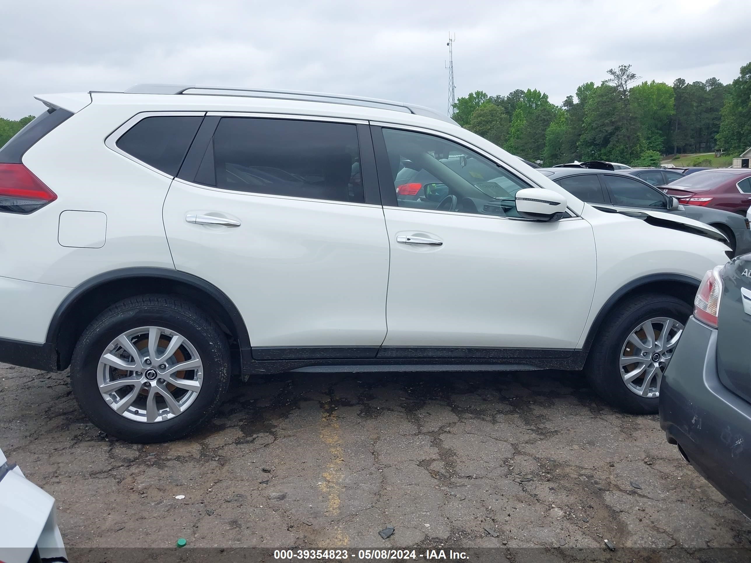 Photo 12 VIN: 5N1AT2MV5JC801449 - NISSAN ROGUE 