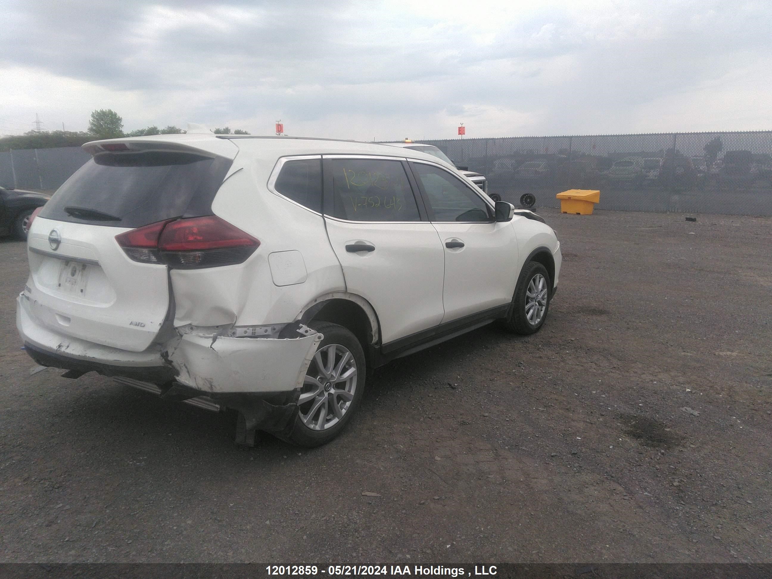 Photo 3 VIN: 5N1AT2MV5KC752643 - NISSAN ROGUE 