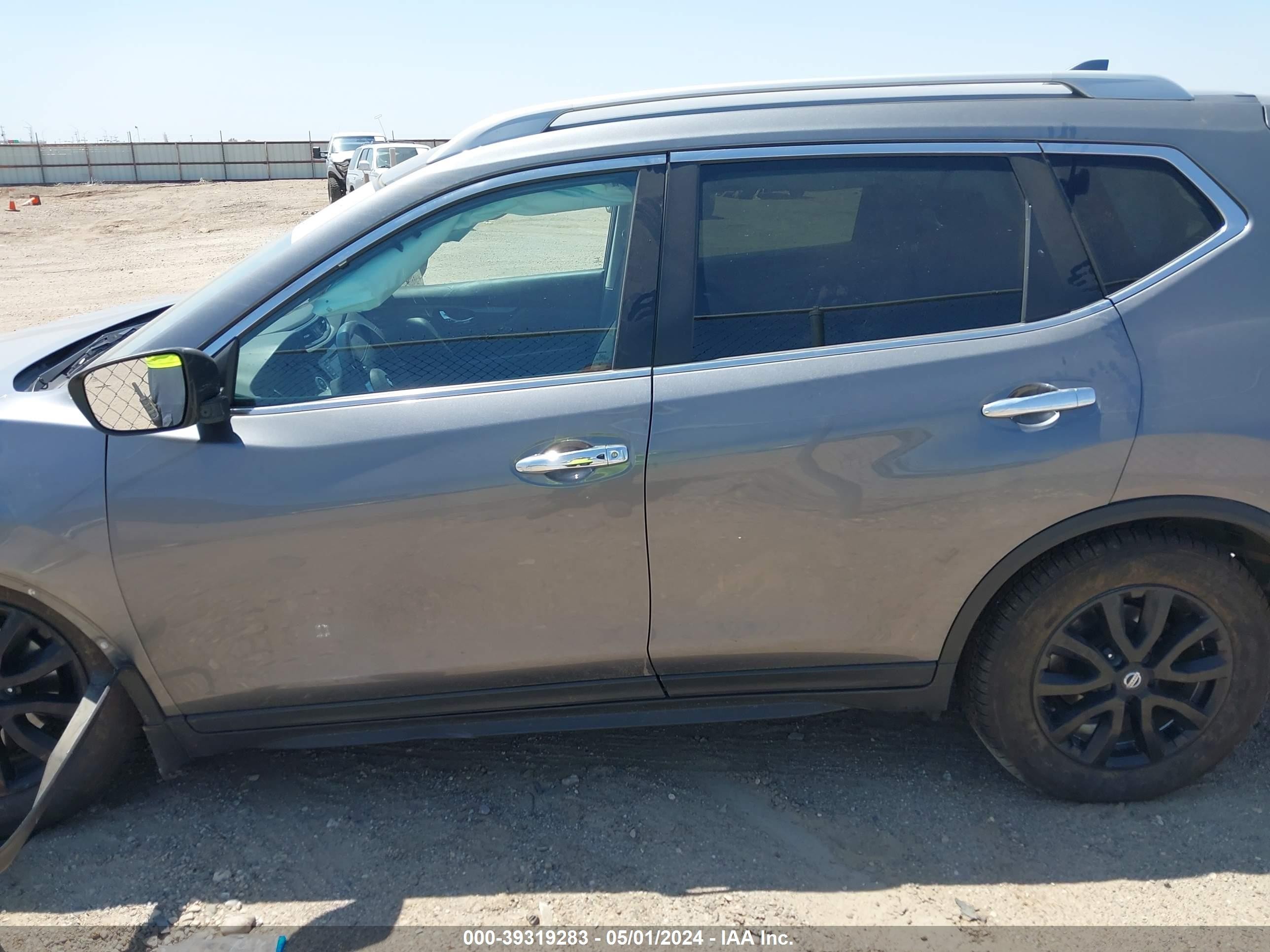 Photo 12 VIN: 5N1AT2MV5KC831729 - NISSAN ROGUE 