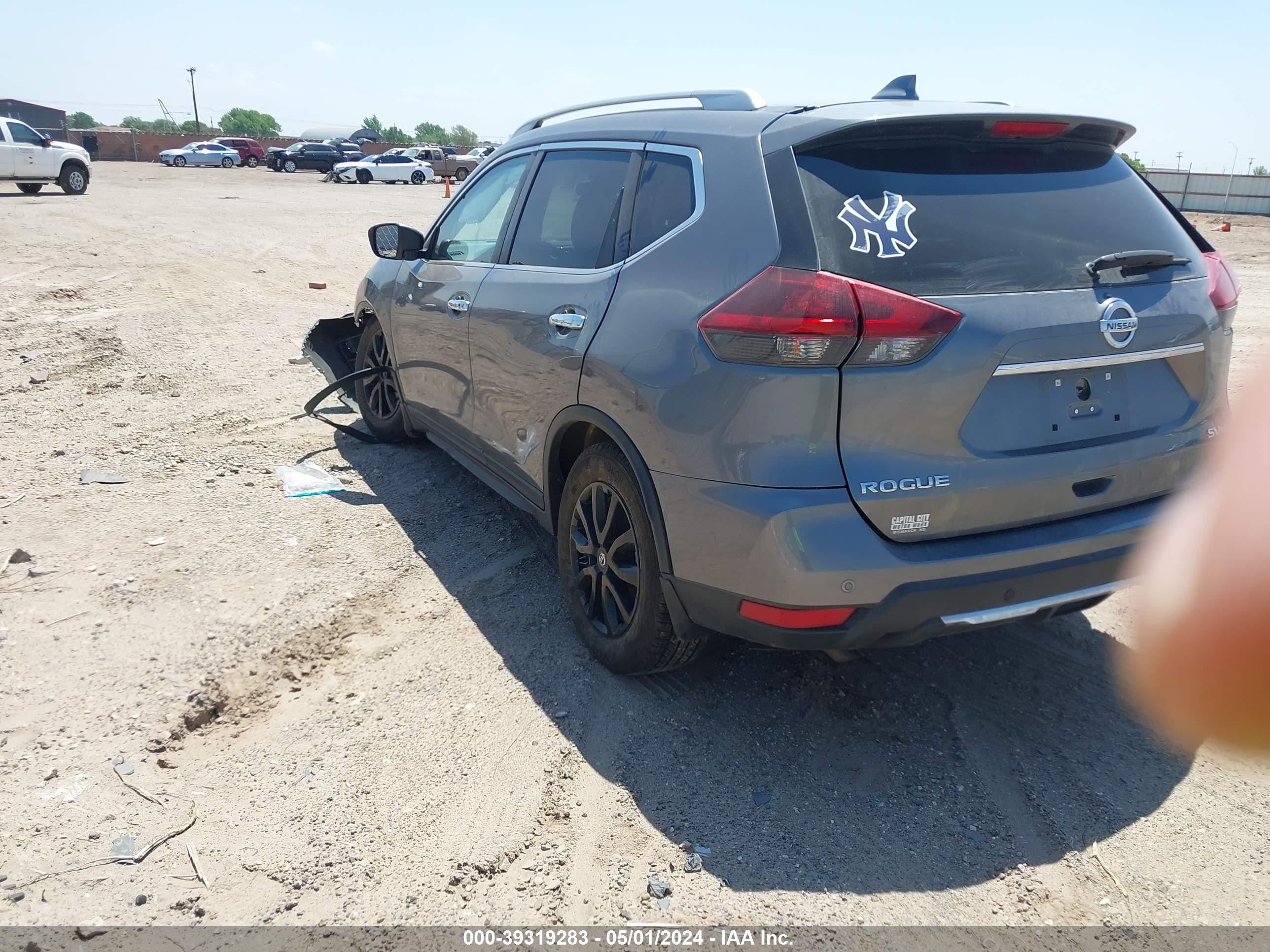 Photo 2 VIN: 5N1AT2MV5KC831729 - NISSAN ROGUE 