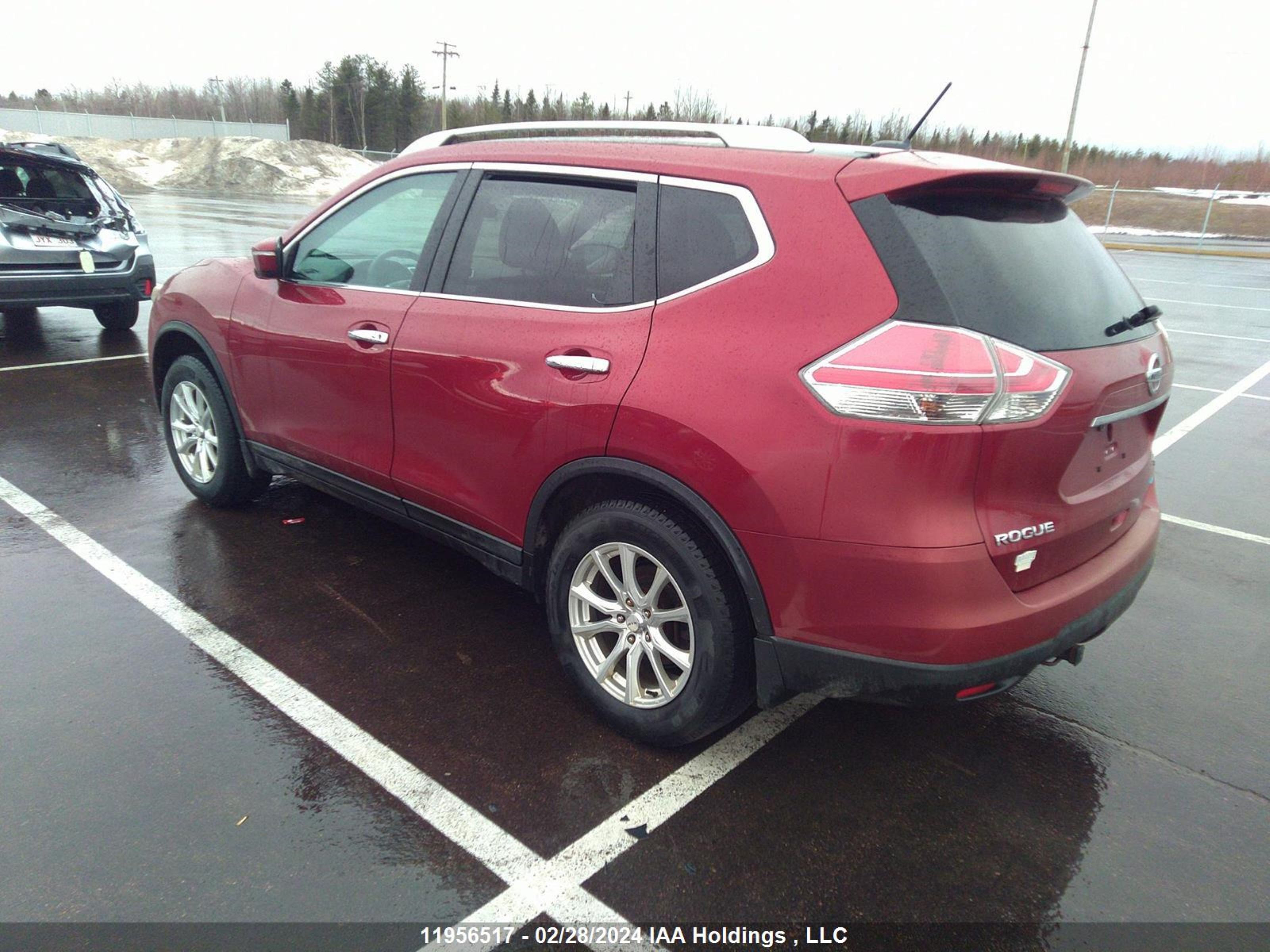 Photo 2 VIN: 5N1AT2MV6FC796222 - NISSAN ROGUE 