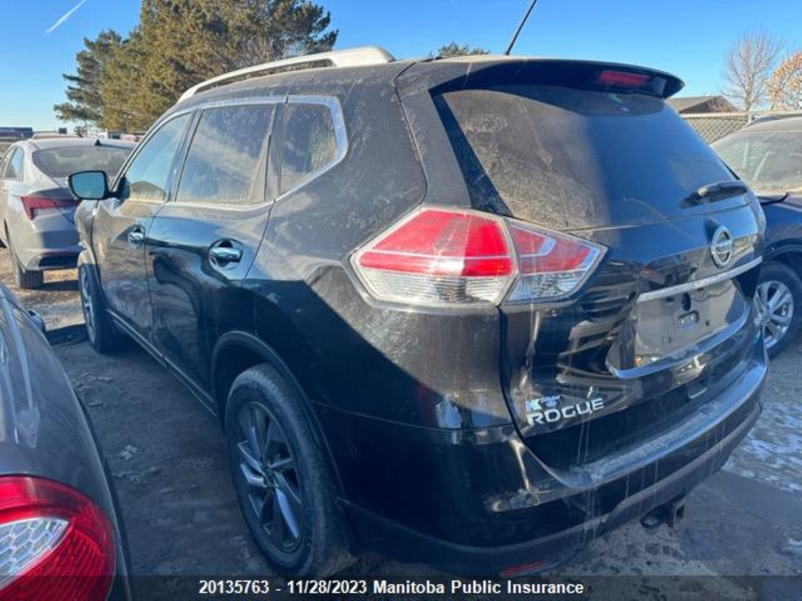 Photo 2 VIN: 5N1AT2MV6FC821412 - NISSAN ROGUE 