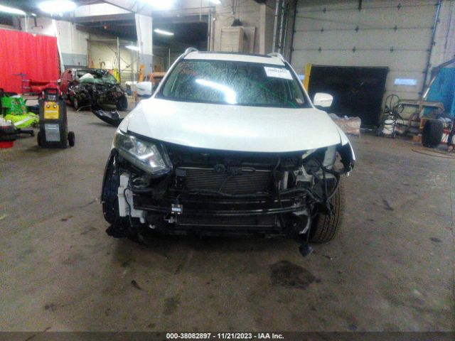 Photo 5 VIN: 5N1AT2MV6FC826268 - NISSAN ROGUE 