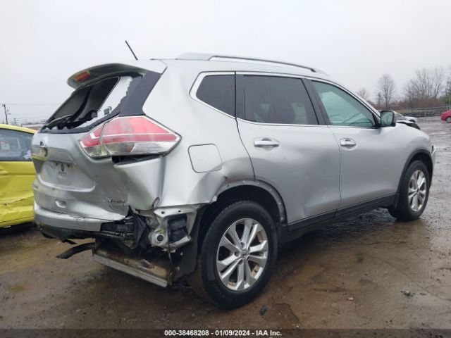 Photo 3 VIN: 5N1AT2MV6FC885496 - NISSAN ROGUE 