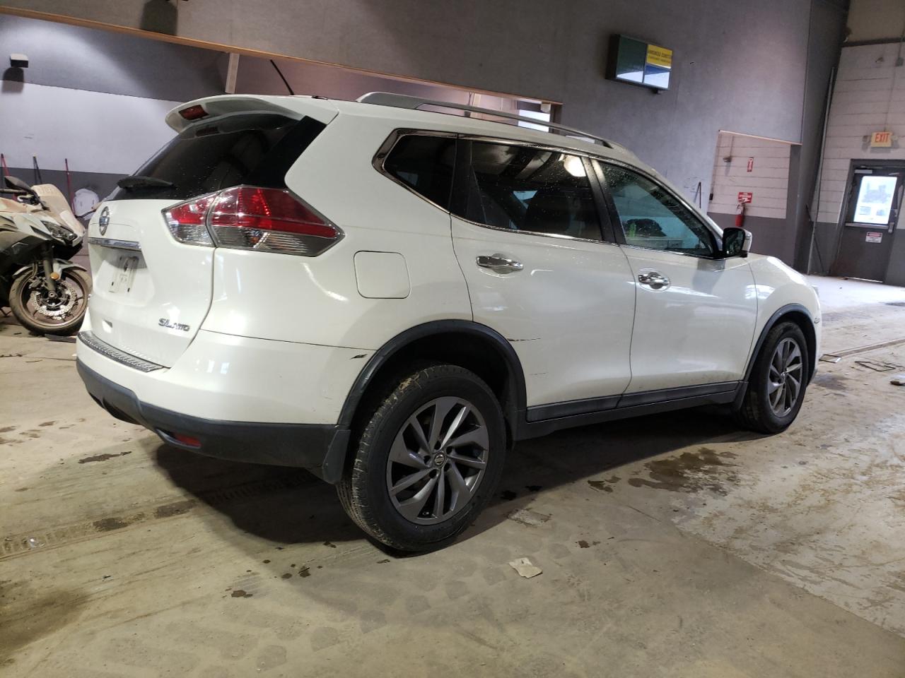 Photo 2 VIN: 5N1AT2MV6GC742761 - NISSAN ROGUE 