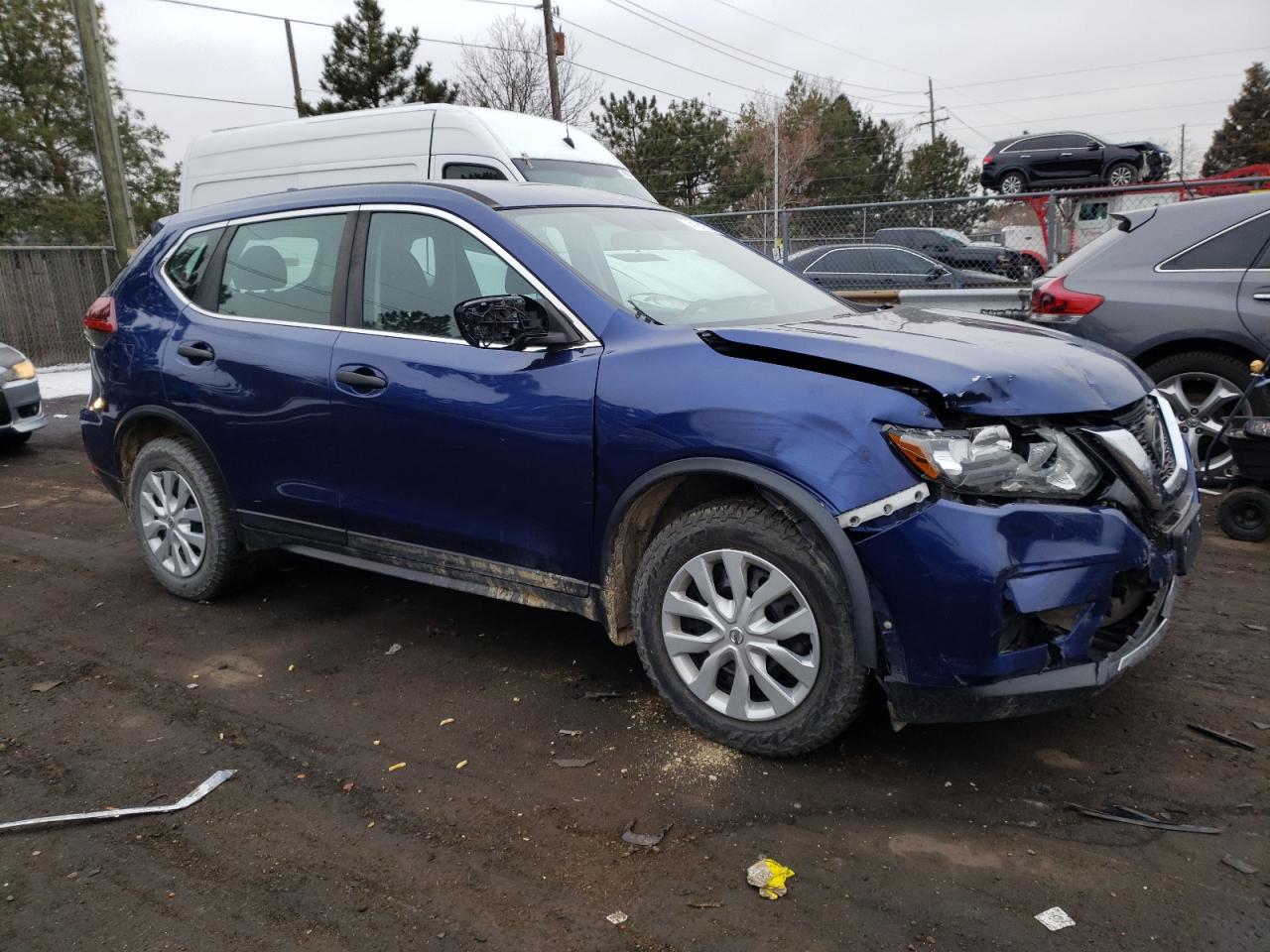 Photo 3 VIN: 5N1AT2MV6JC716829 - NISSAN ROGUE 