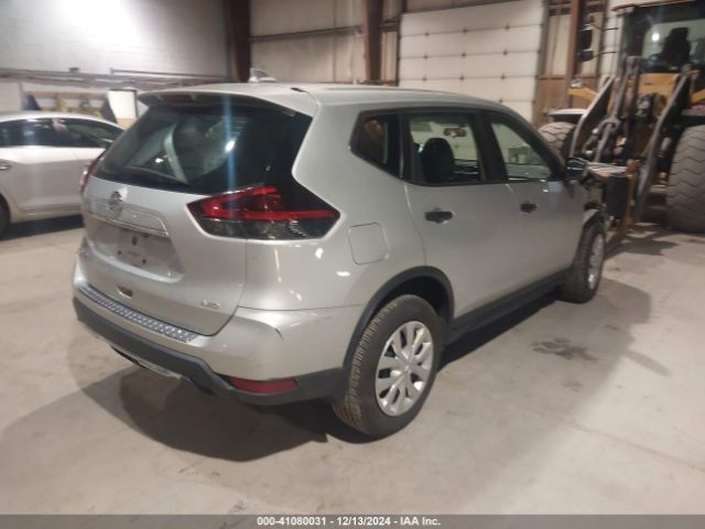 Photo 3 VIN: 5N1AT2MV6JC758367 - NISSAN ROGUE 