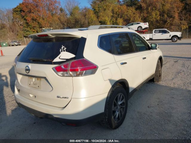 Photo 3 VIN: 5N1AT2MV7FC833052 - NISSAN ROGUE 