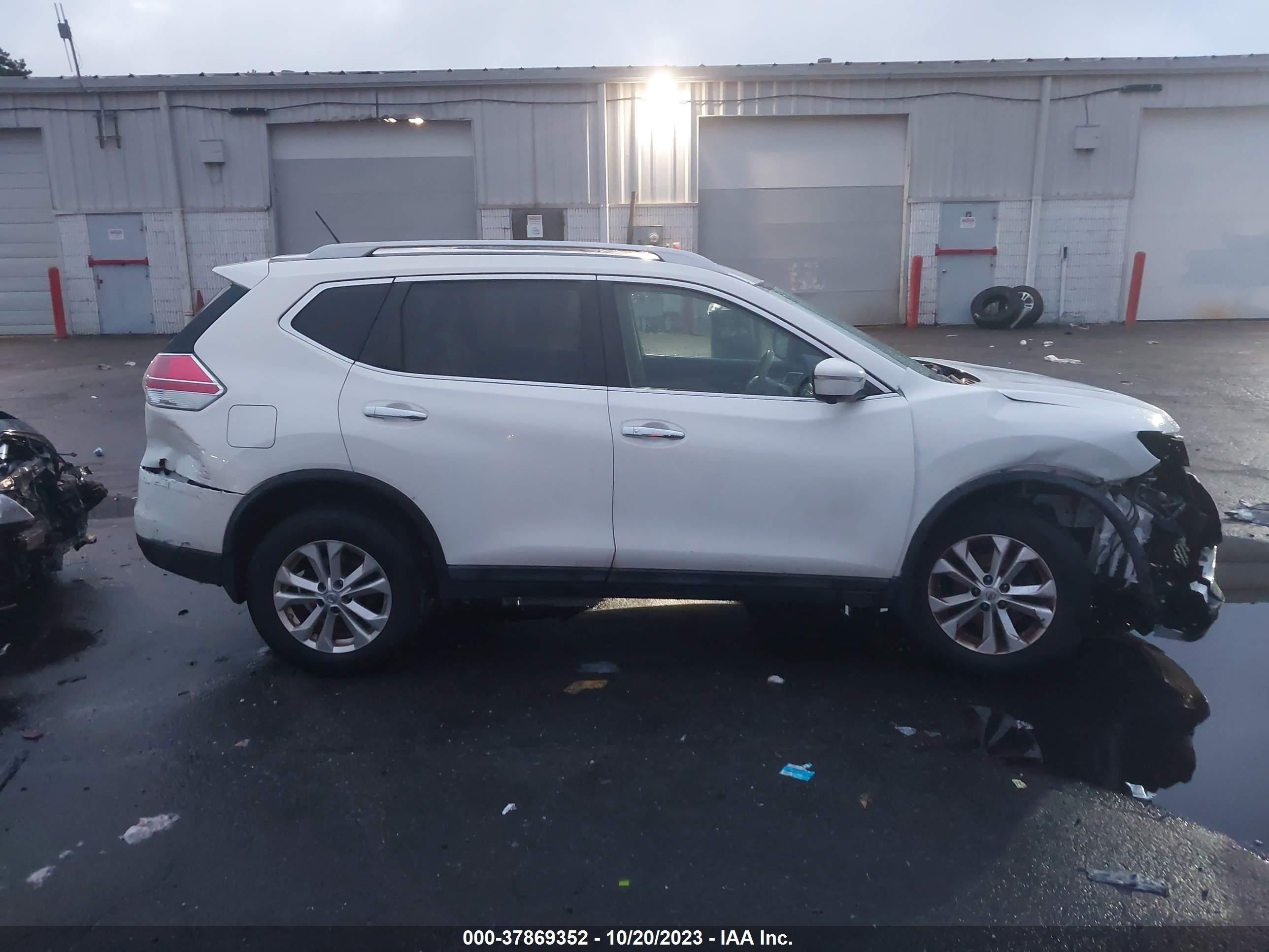 Photo 12 VIN: 5N1AT2MV7FC909613 - NISSAN ROGUE 