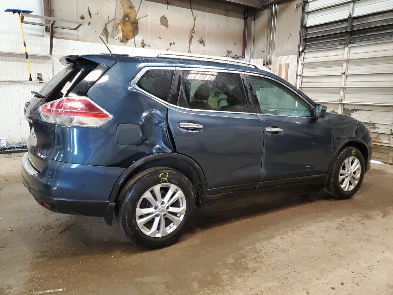 Photo 2 VIN: 5N1AT2MV7GC737925 - NISSAN ROGUE 