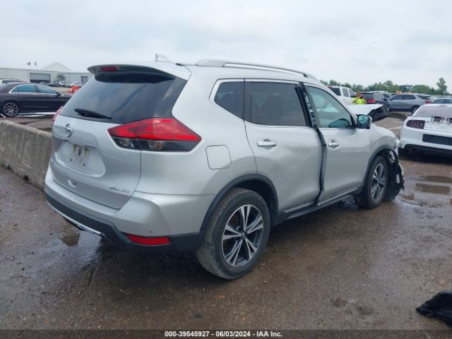 Photo 3 VIN: 5N1AT2MV7HC832664 - NISSAN ROGUE 