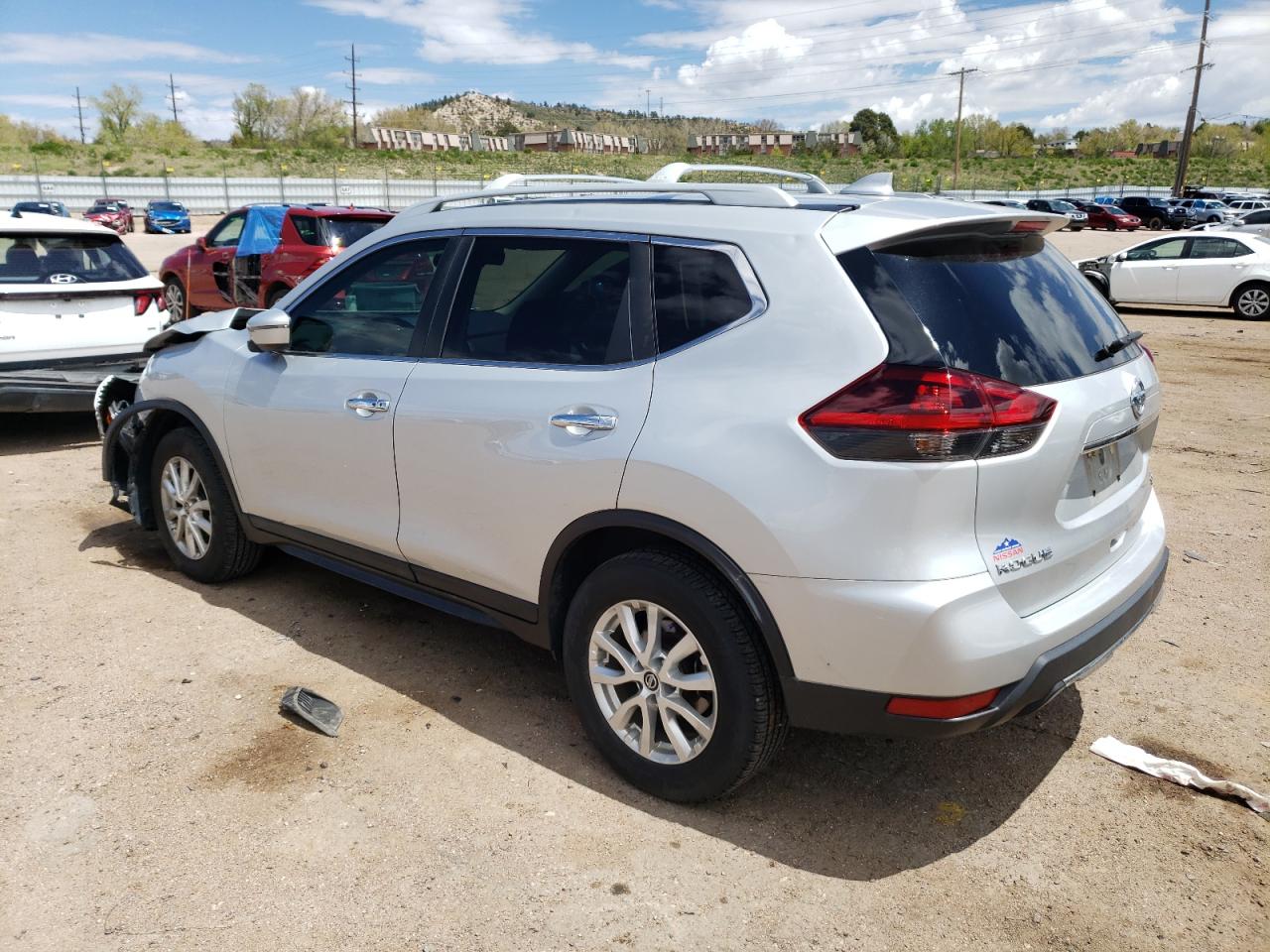 Photo 1 VIN: 5N1AT2MV7JC700543 - NISSAN ROGUE 