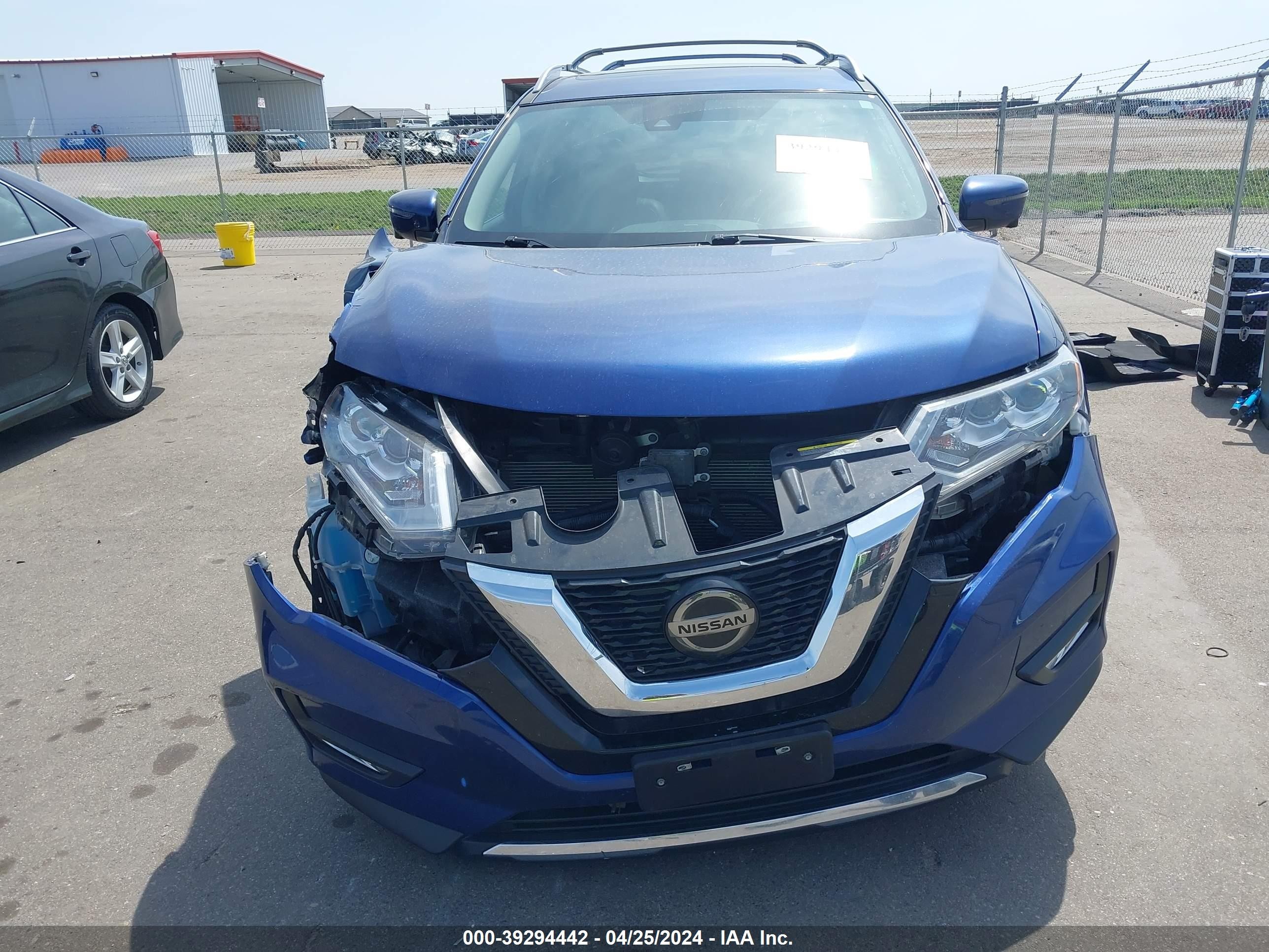 Photo 11 VIN: 5N1AT2MV7KC712094 - NISSAN ROGUE 