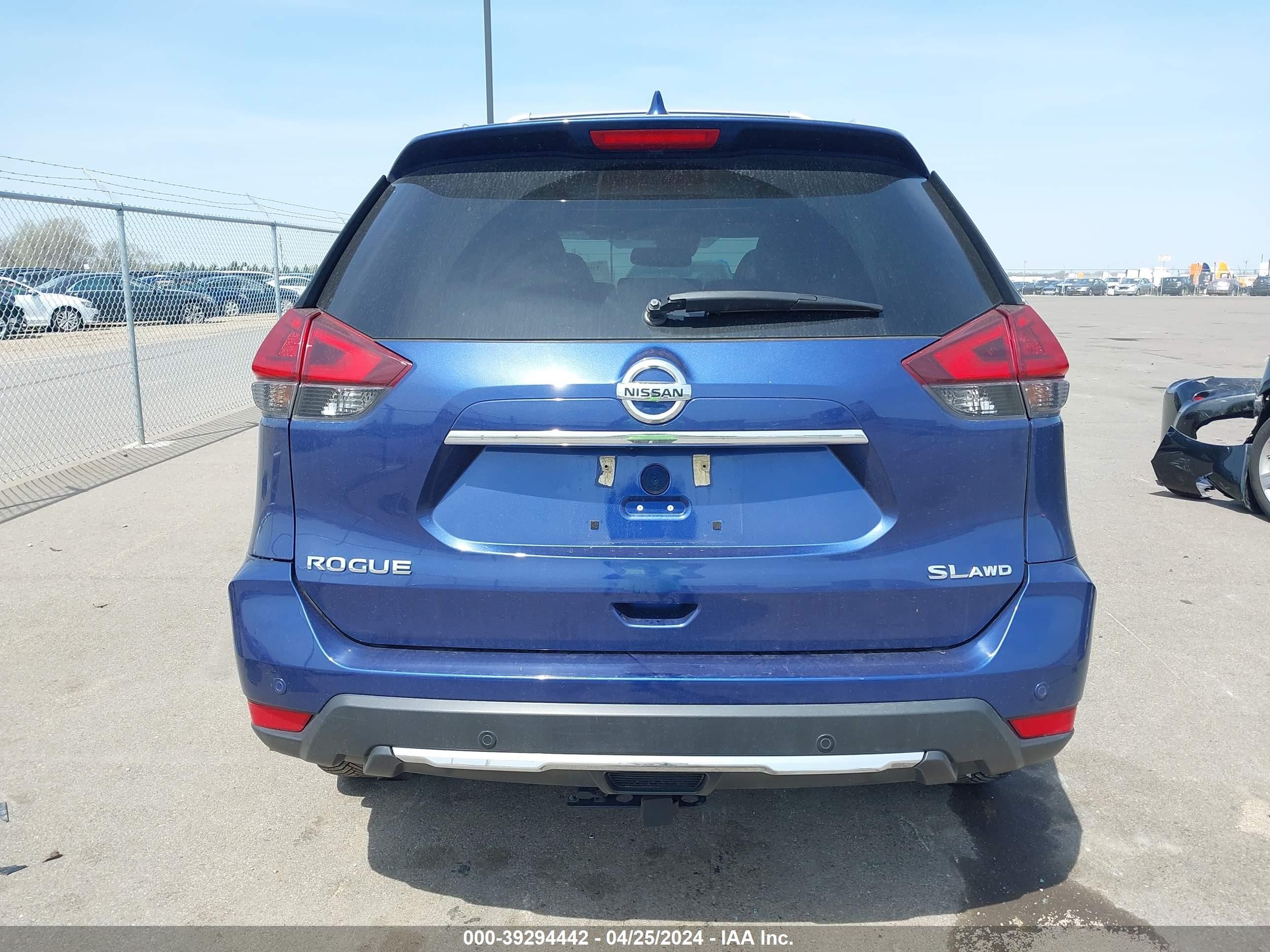 Photo 15 VIN: 5N1AT2MV7KC712094 - NISSAN ROGUE 