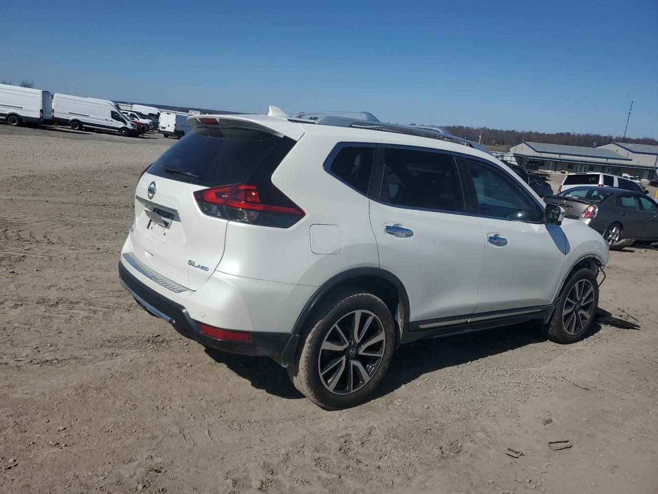 Photo 2 VIN: 5N1AT2MV7LC753584 - NISSAN ROGUE 