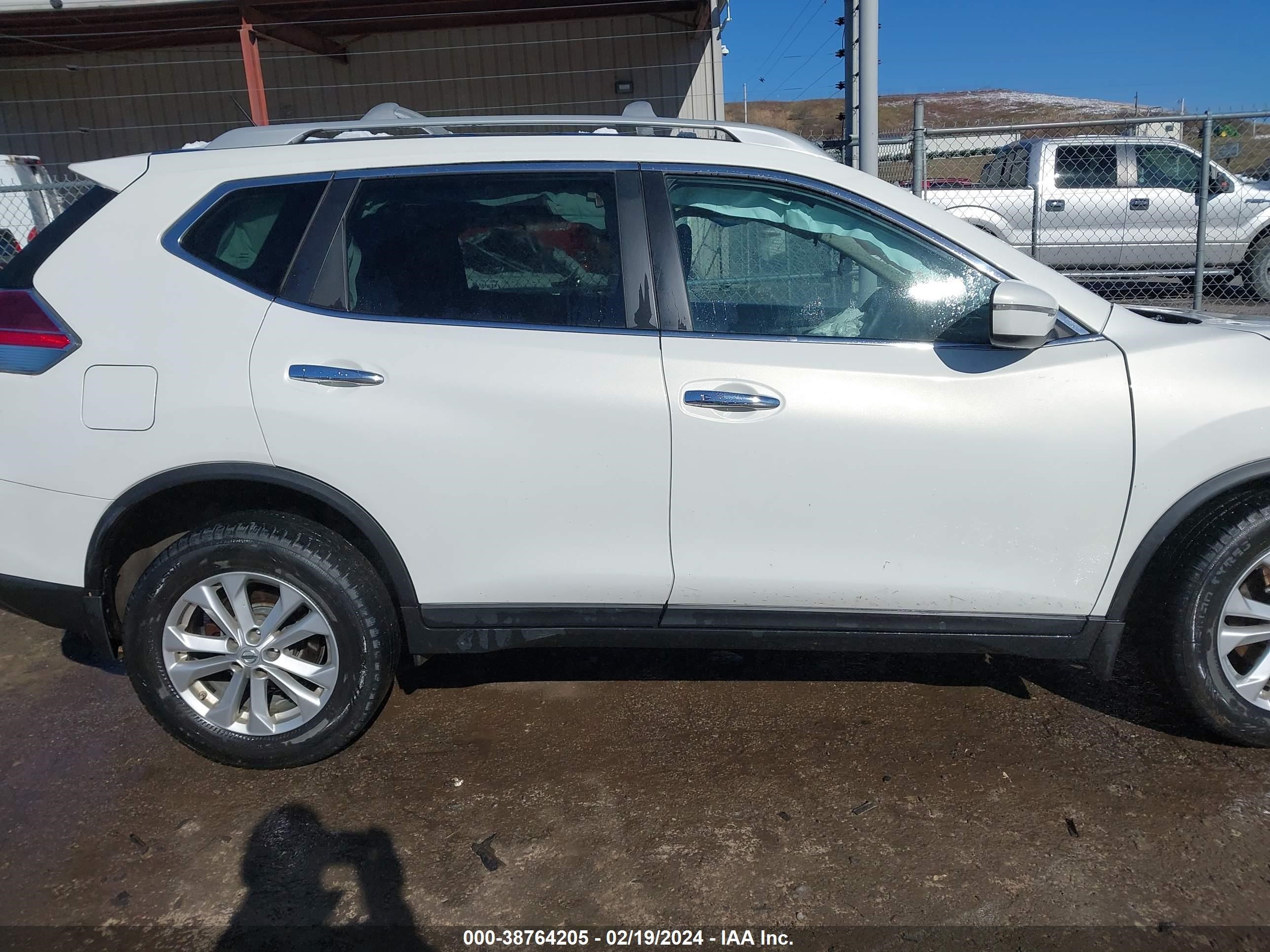 Photo 13 VIN: 5N1AT2MV8EC848013 - NISSAN ROGUE 