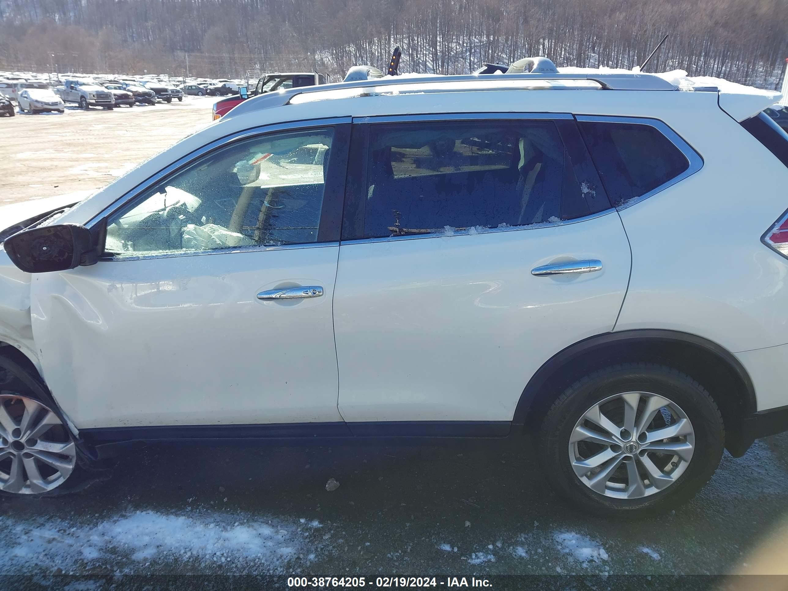 Photo 14 VIN: 5N1AT2MV8EC848013 - NISSAN ROGUE 