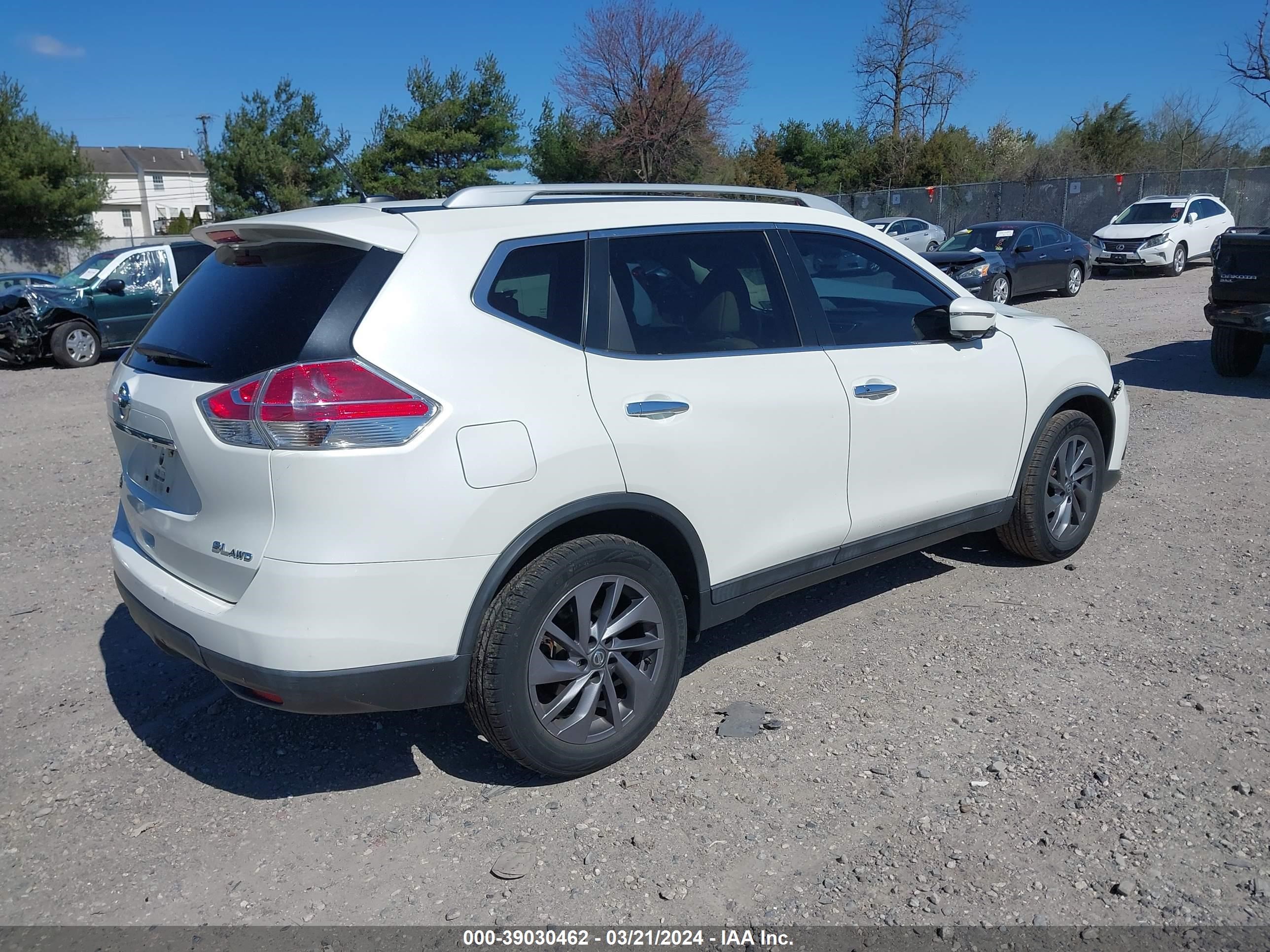 Photo 3 VIN: 5N1AT2MV8GC848001 - NISSAN ROGUE 