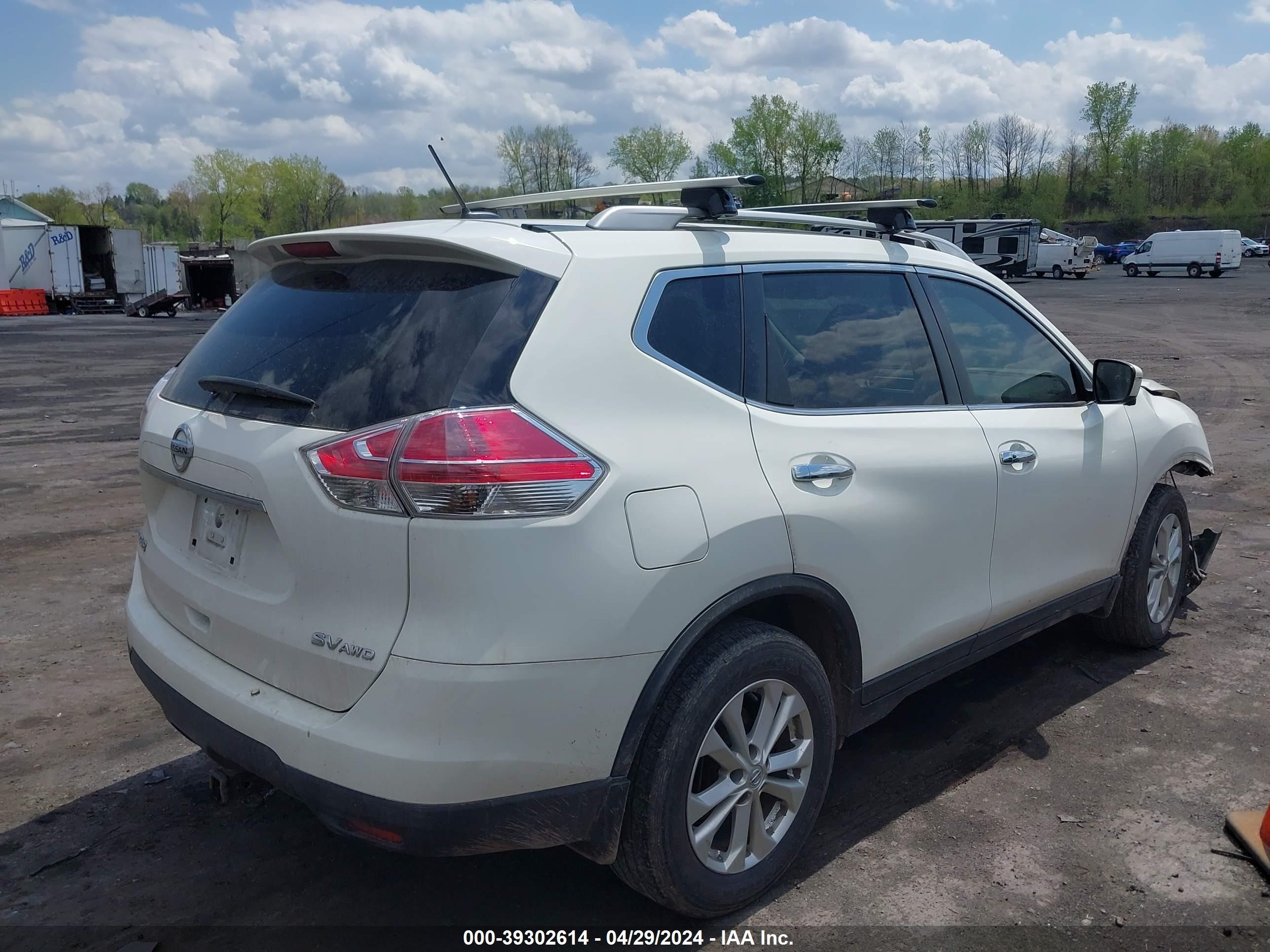 Photo 3 VIN: 5N1AT2MV8GC889695 - NISSAN ROGUE 