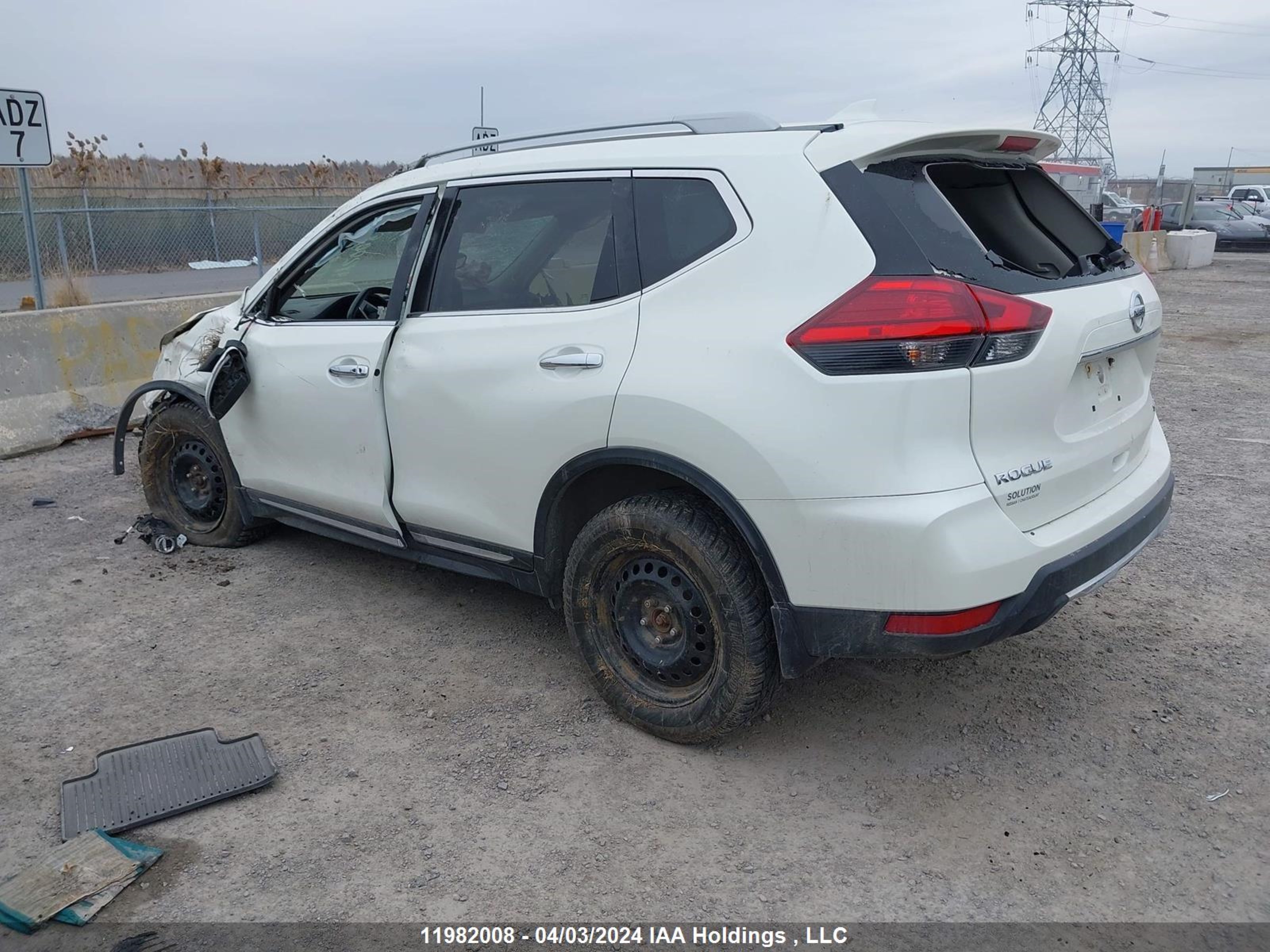 Photo 2 VIN: 5N1AT2MV8HC780994 - NISSAN ROGUE 