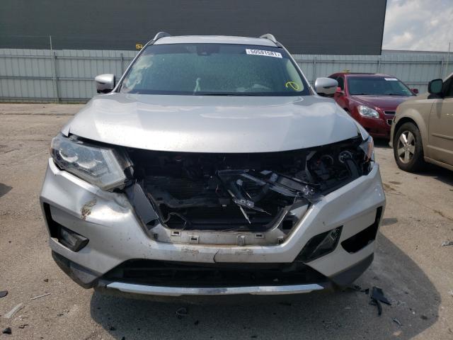 Photo 8 VIN: 5N1AT2MV8HC887401 - NISSAN ROGUE 