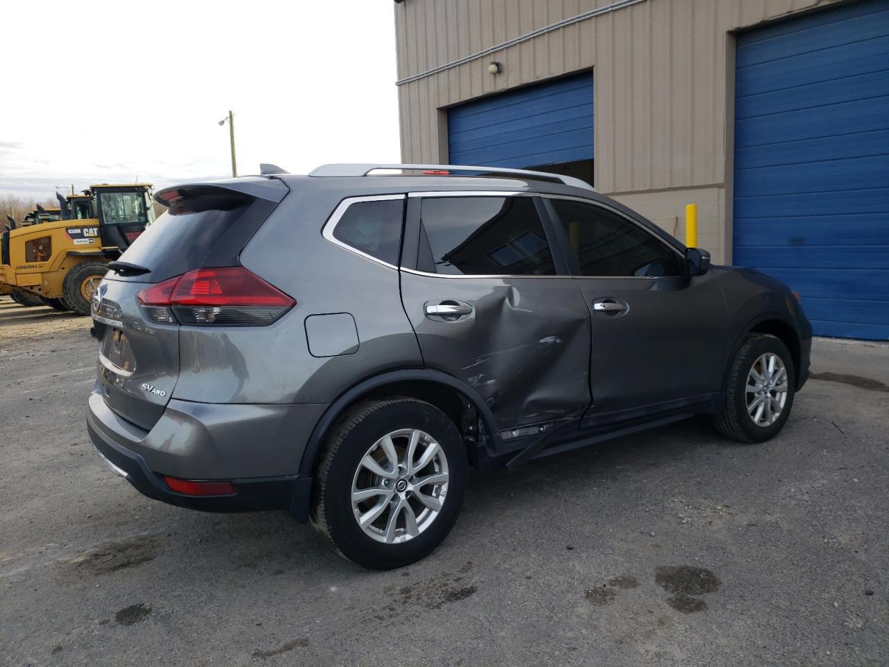 Photo 2 VIN: 5N1AT2MV8JC770293 - NISSAN ROGUE 