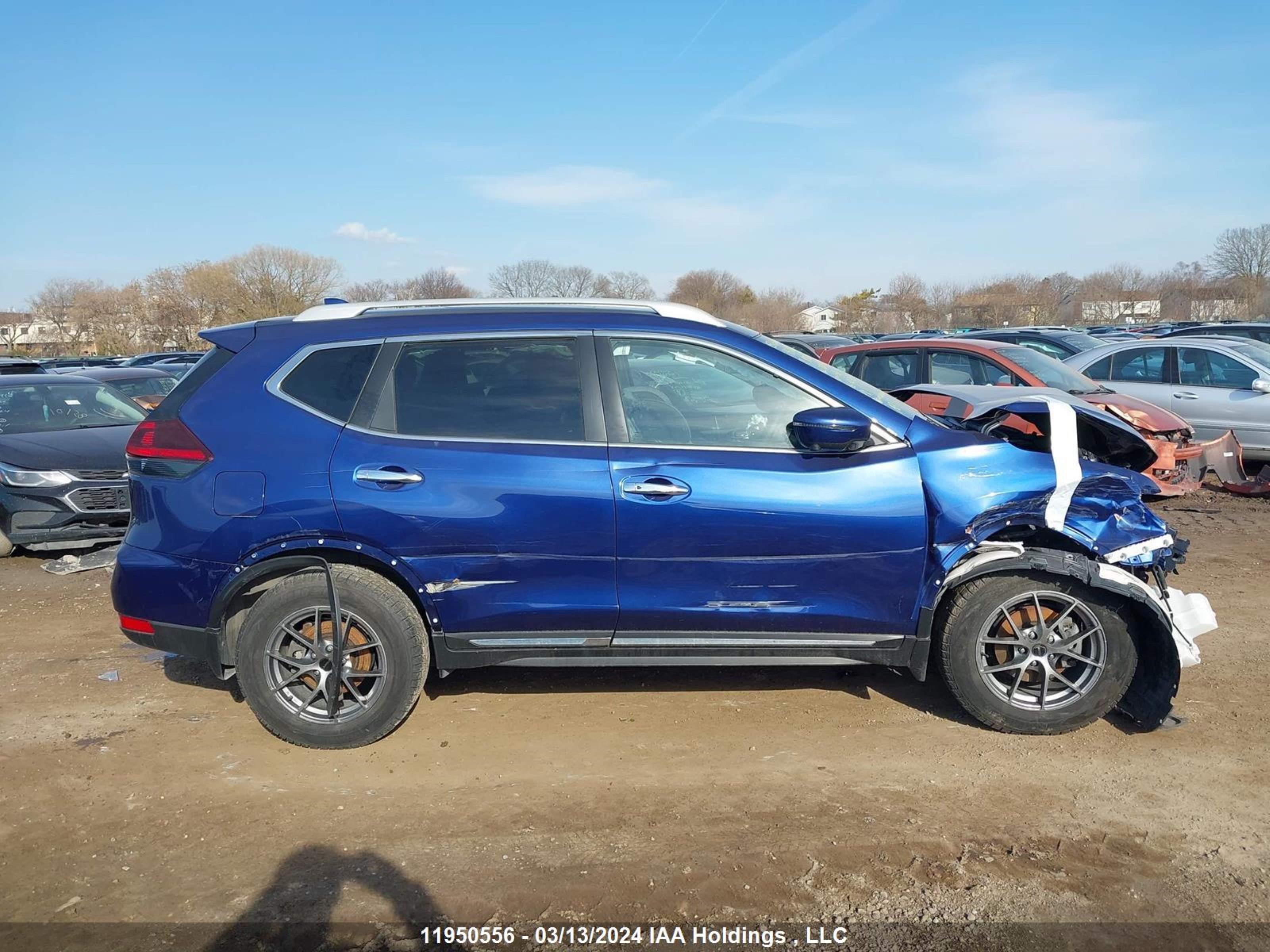 Photo 13 VIN: 5N1AT2MV8KC760560 - NISSAN ROGUE 