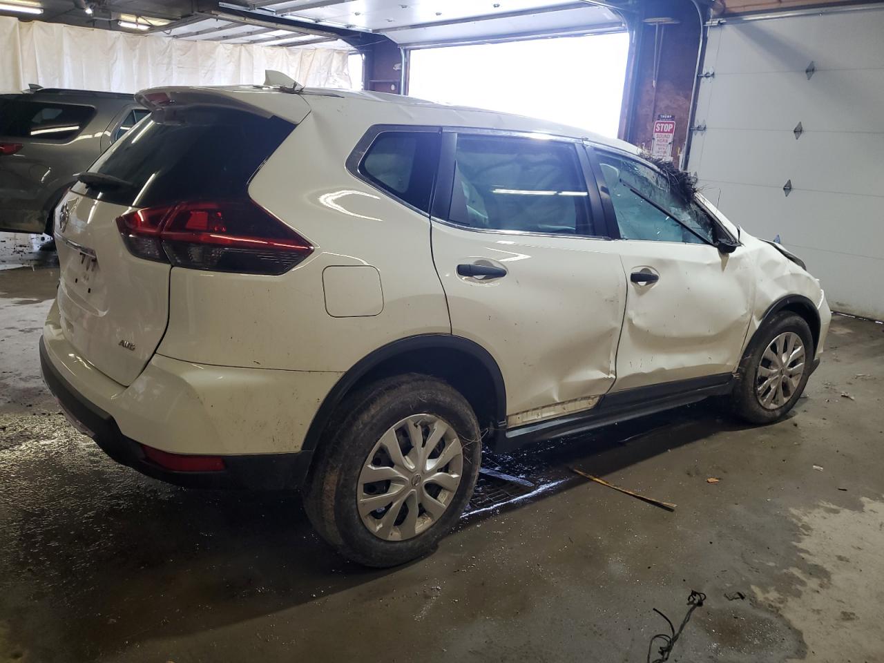 Photo 2 VIN: 5N1AT2MV8KC820515 - NISSAN ROGUE 